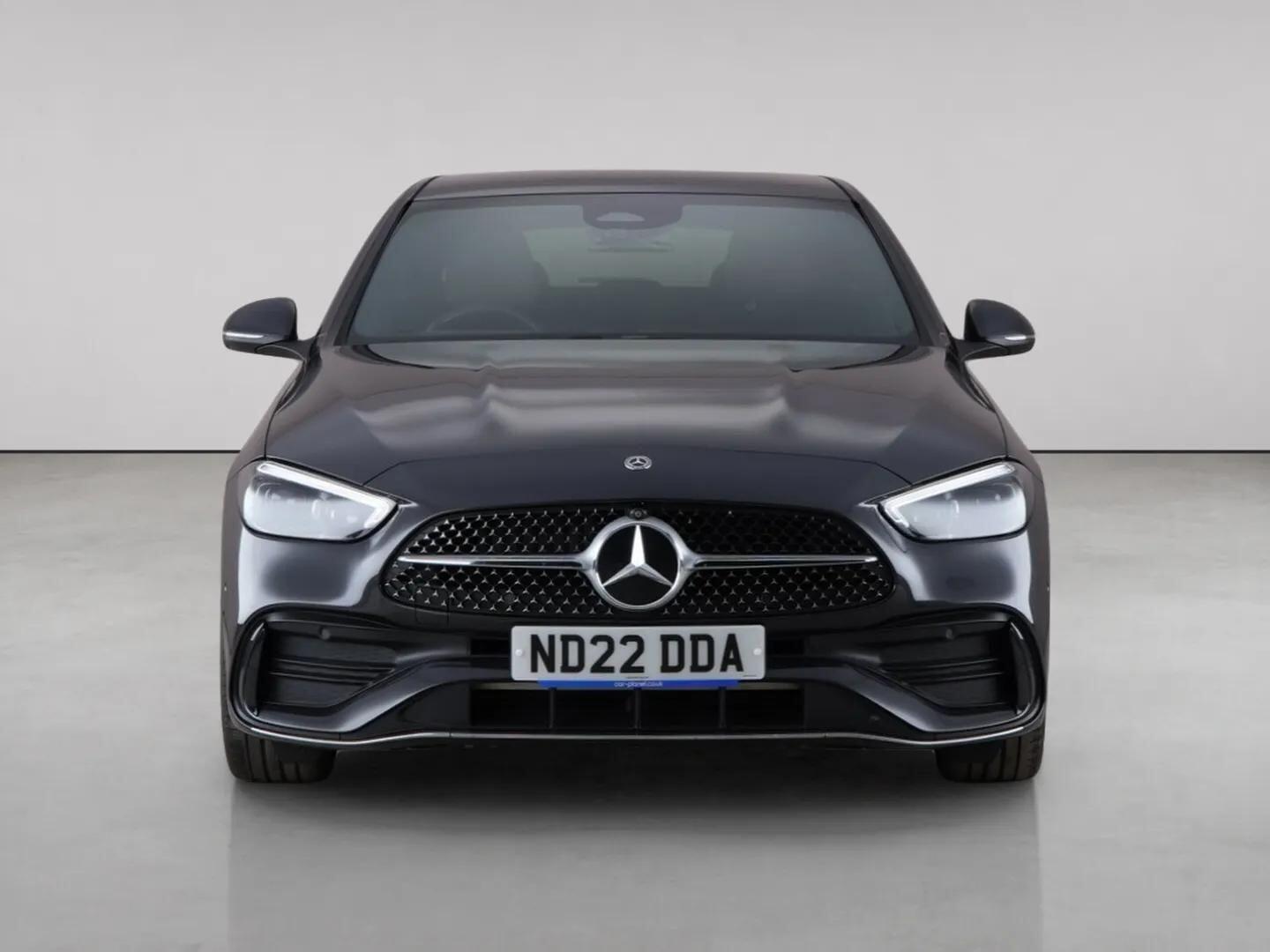 Mercedes-Benz C-Class view 5