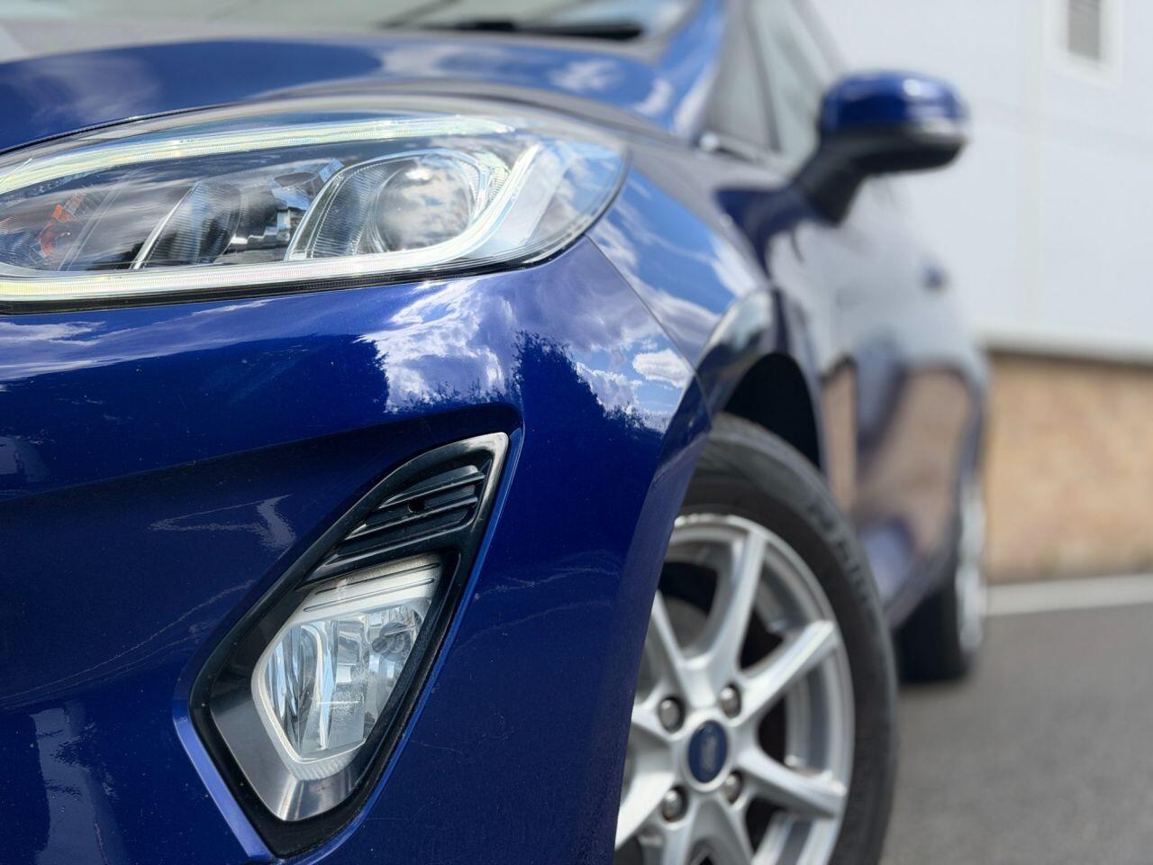 Ford Fiesta view 42