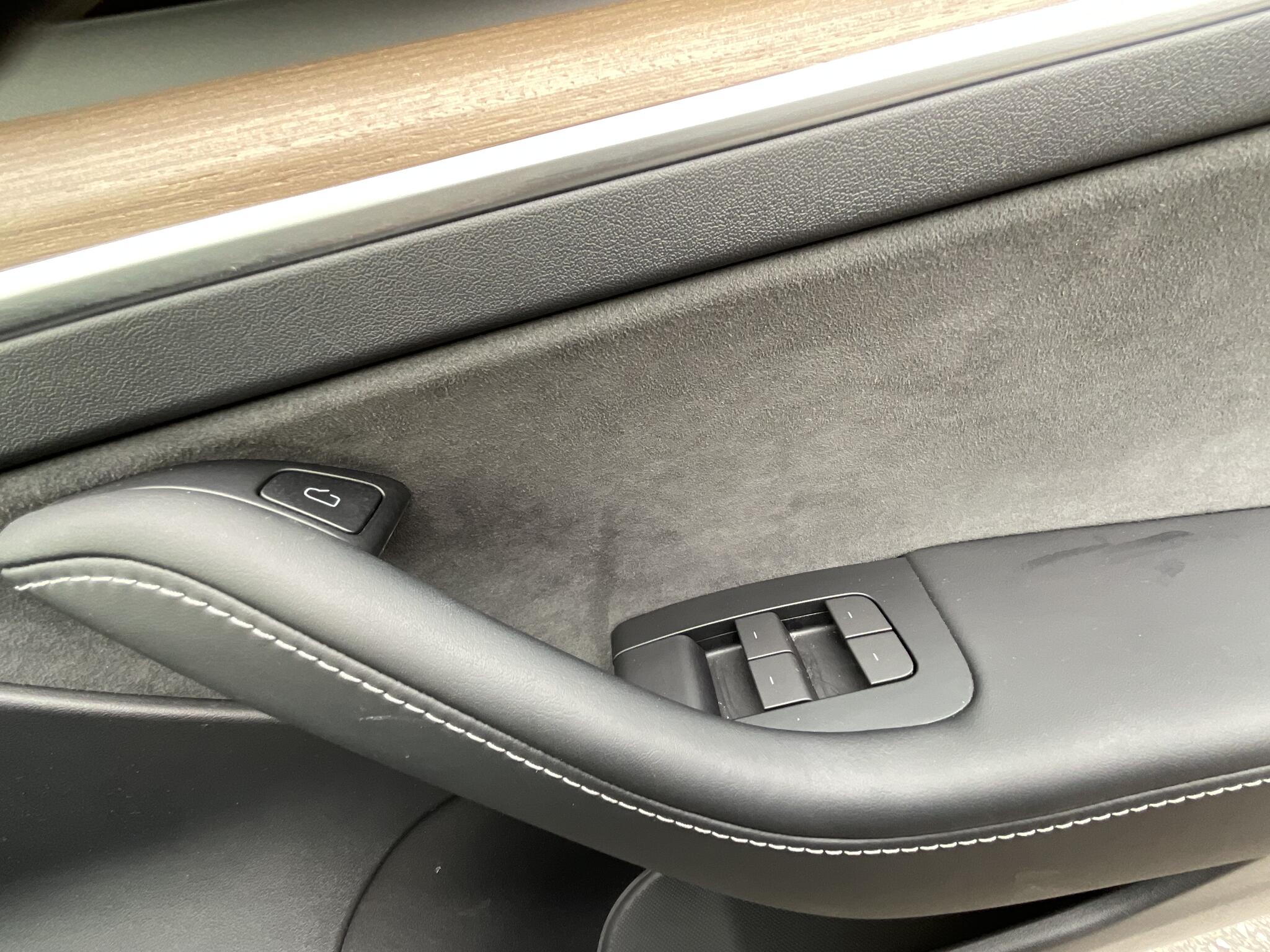 Tesla Model 3 view 39