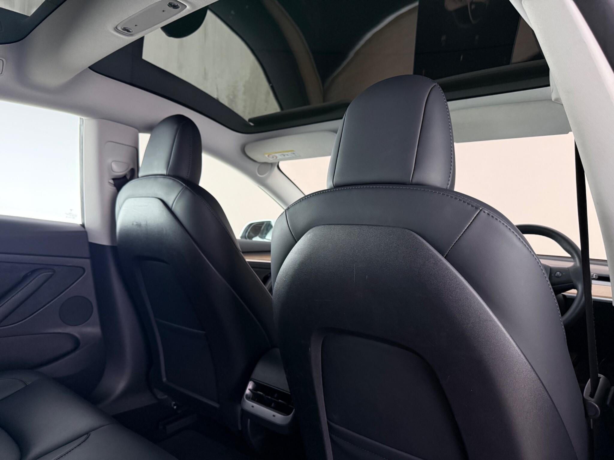 Tesla Model 3 view 38