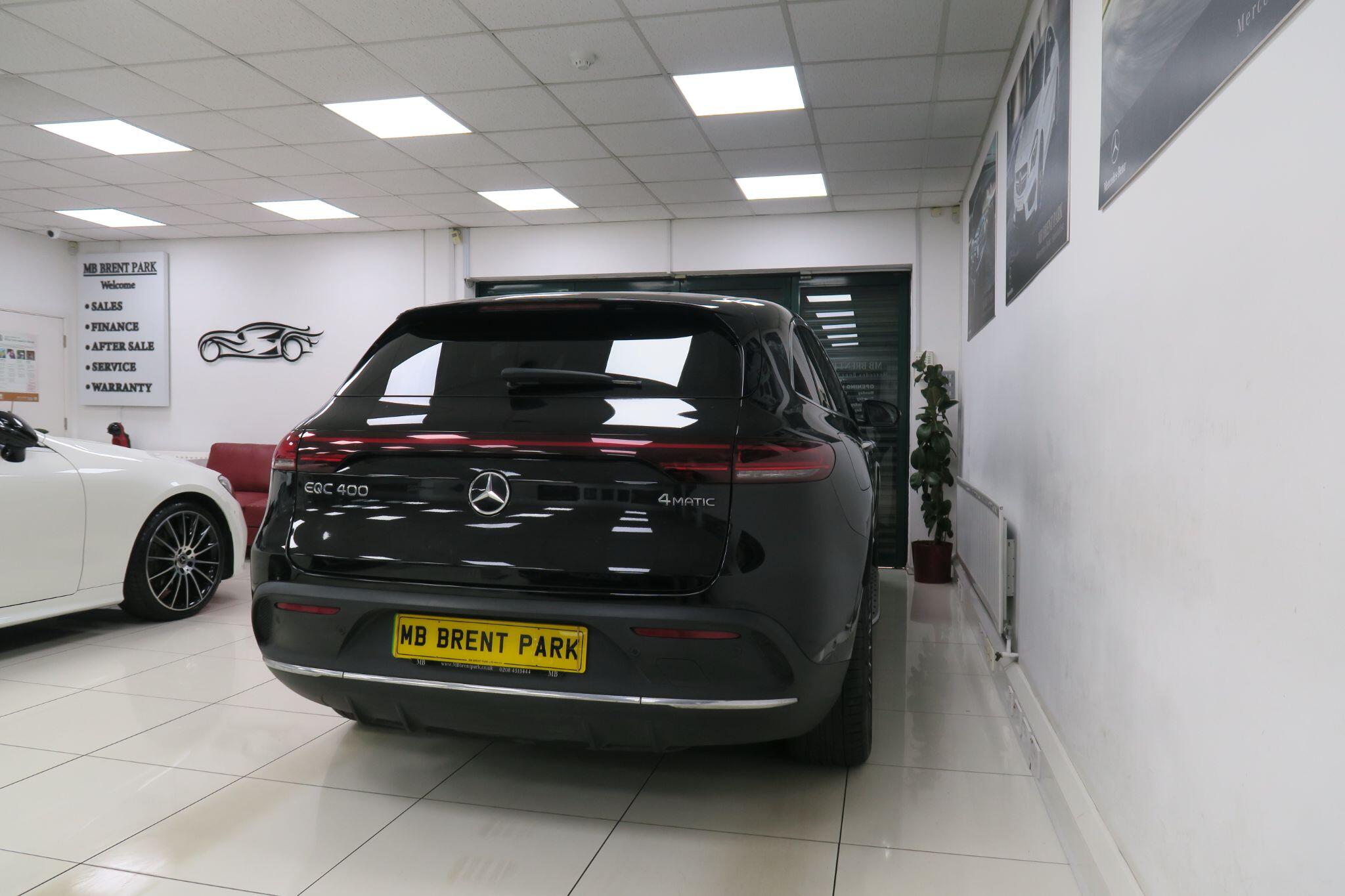 Mercedes-Benz Eqc view 7