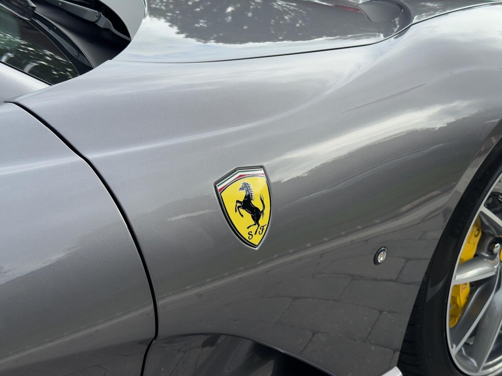 Ferrari 812 GTS view 17