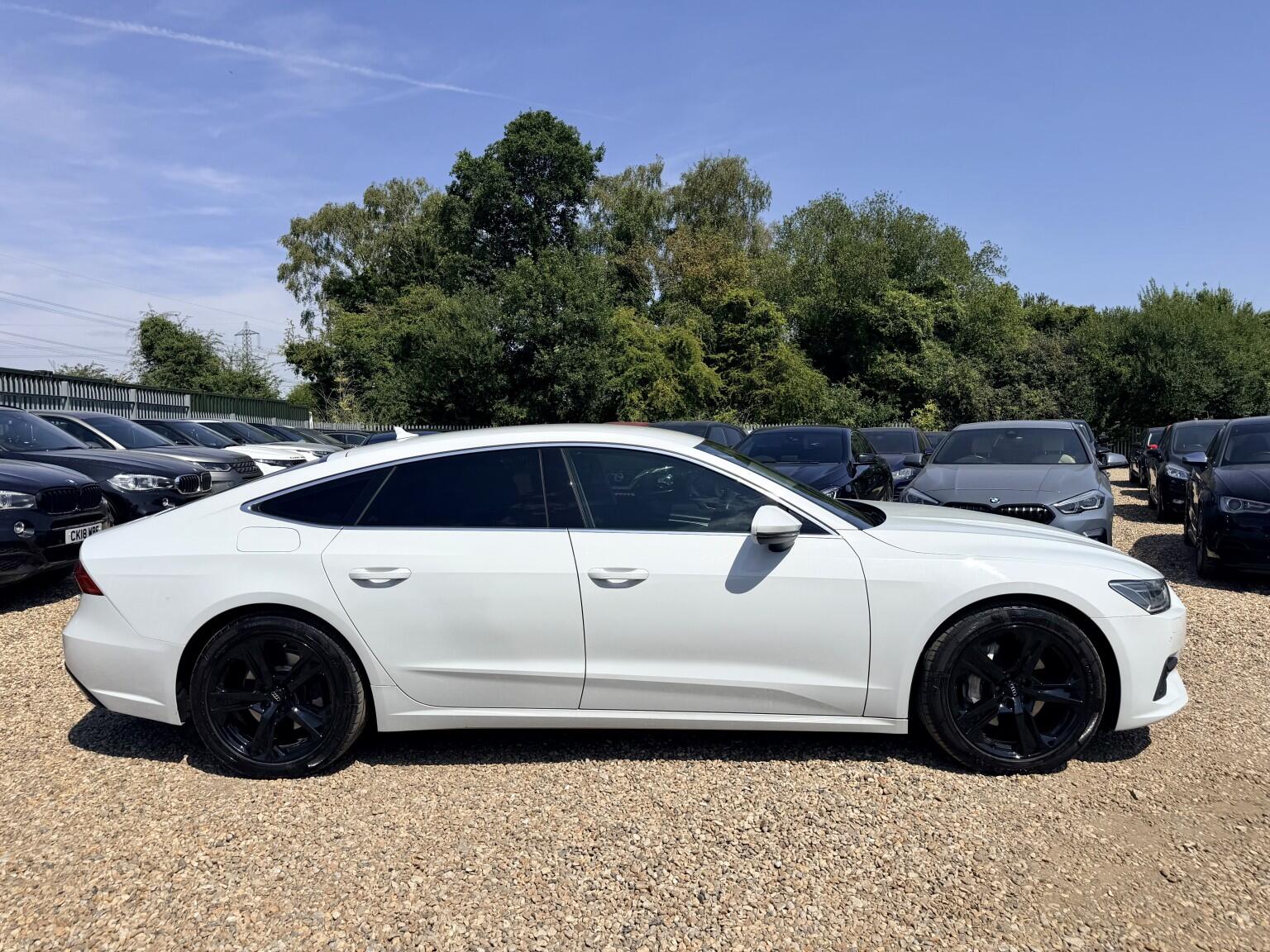 Audi A7 view 2