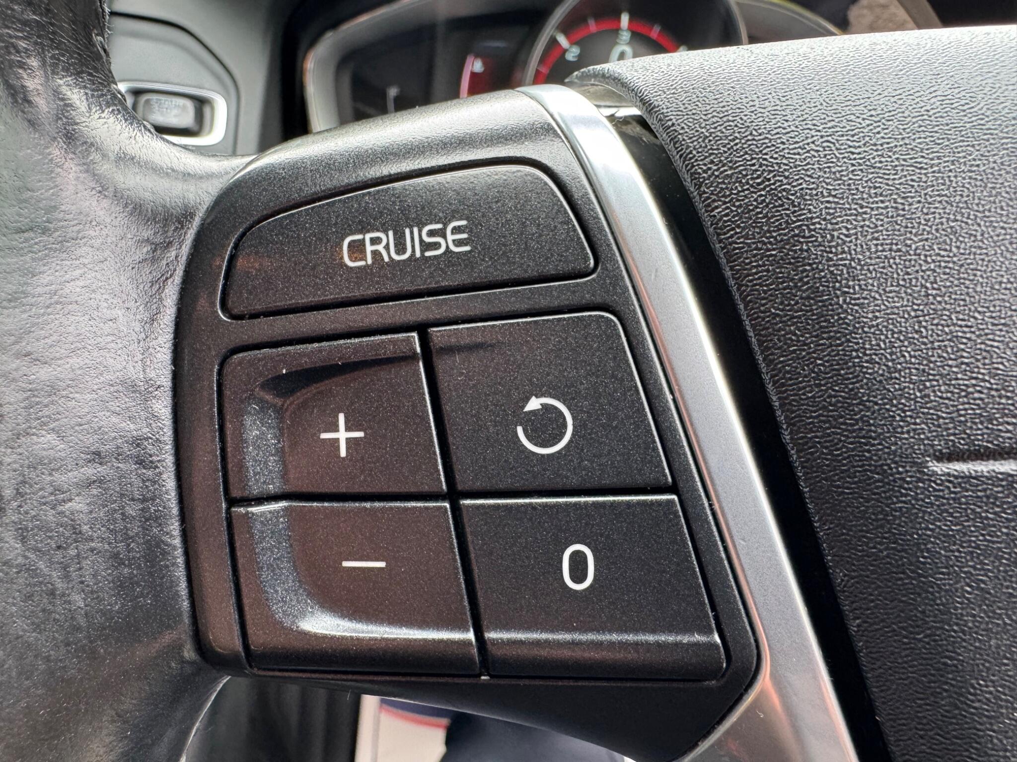 Volvo XC60 view 21