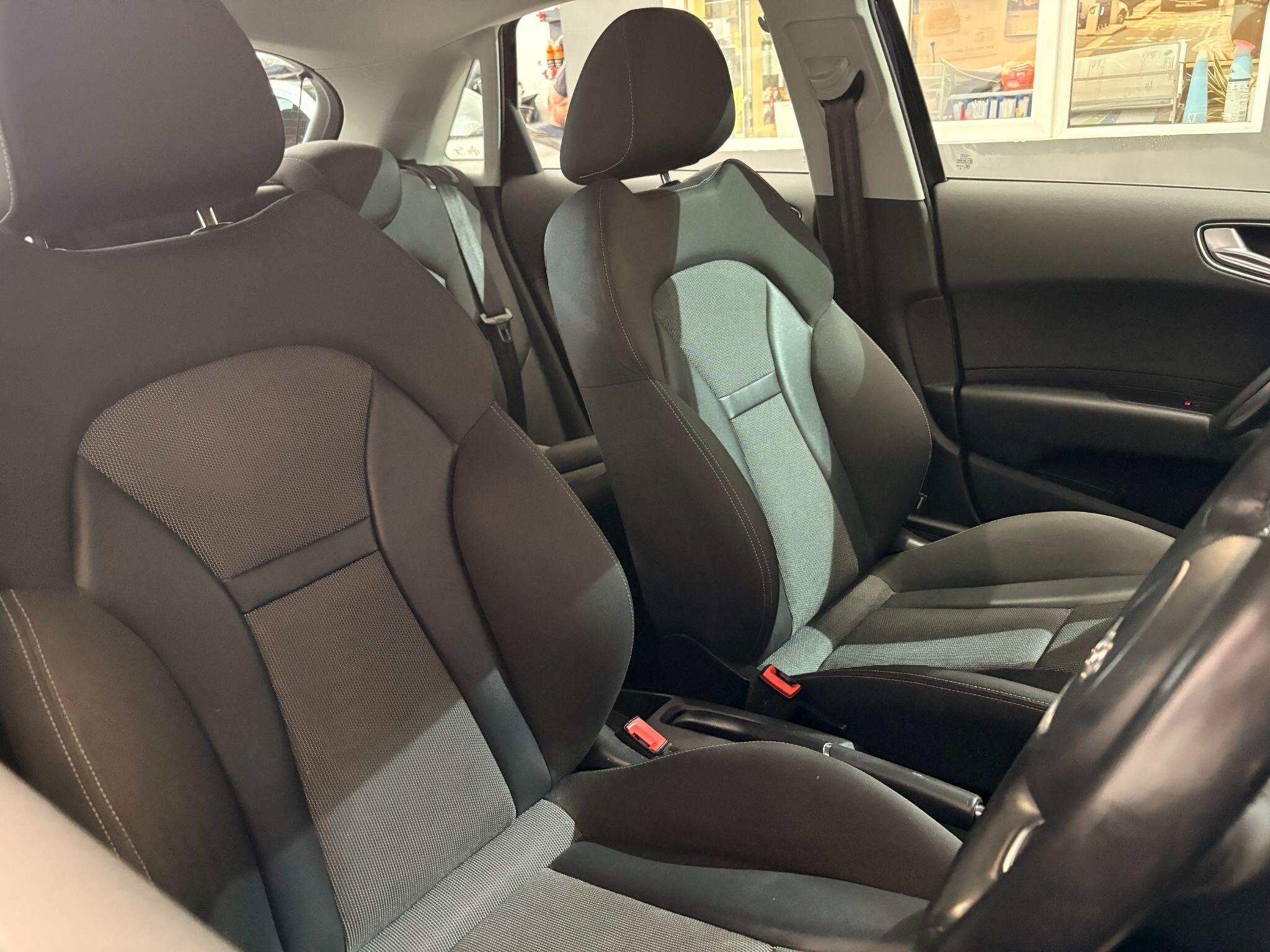 Audi A1 view 30