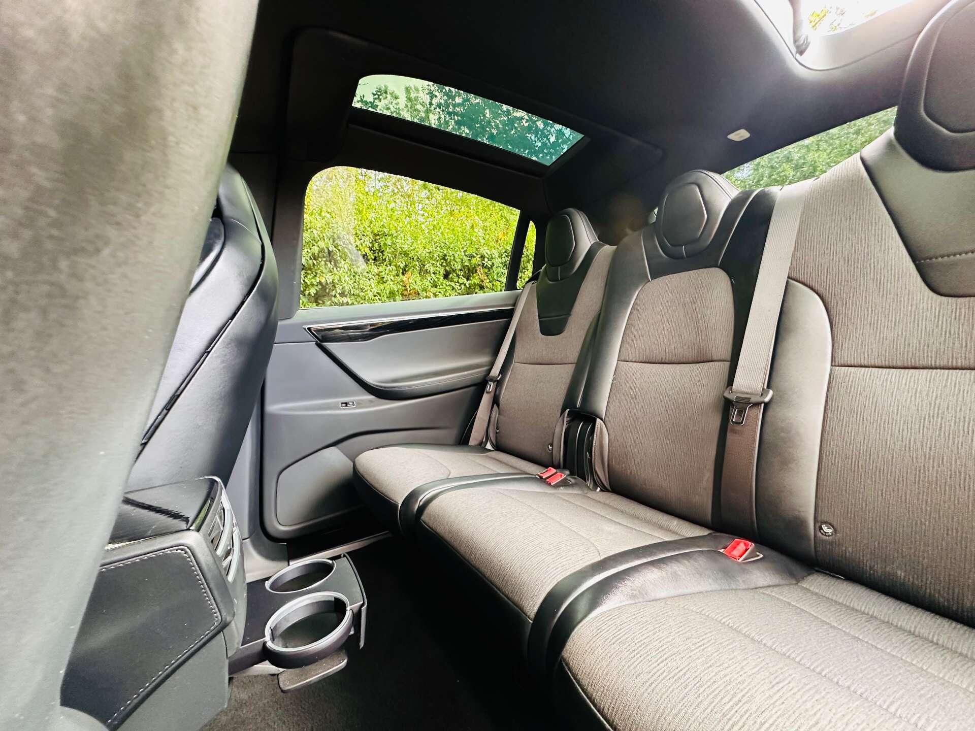 Tesla Model X view 24