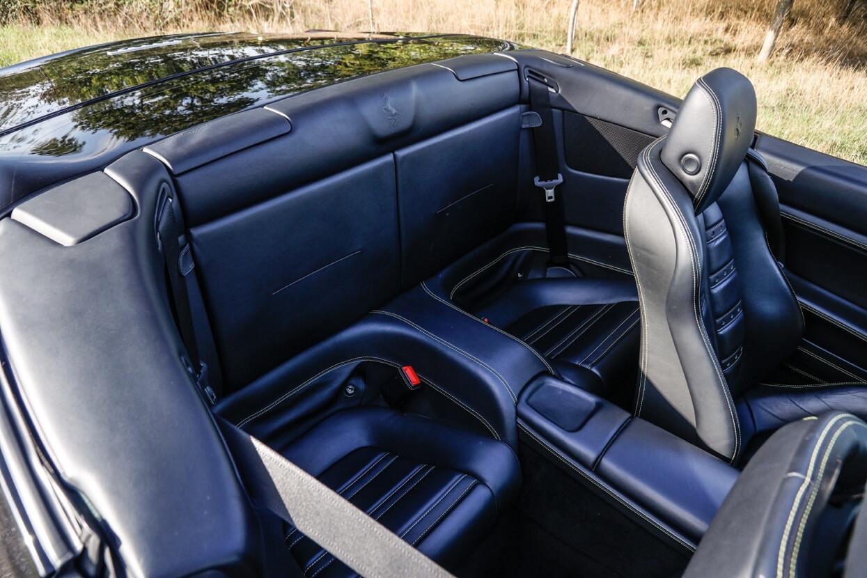 Ferrari California view 18