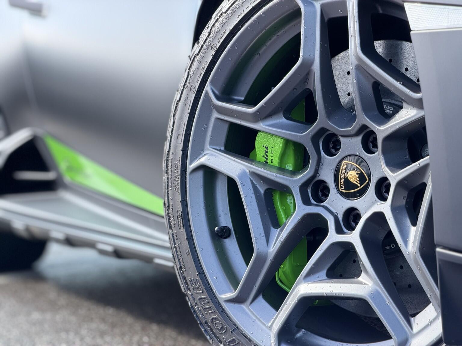 Lamborghini Huracan view 4