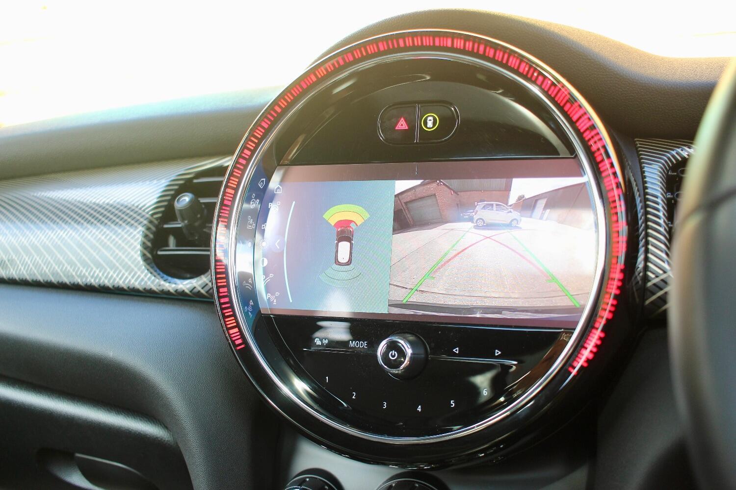 Mini Hatch view 20
