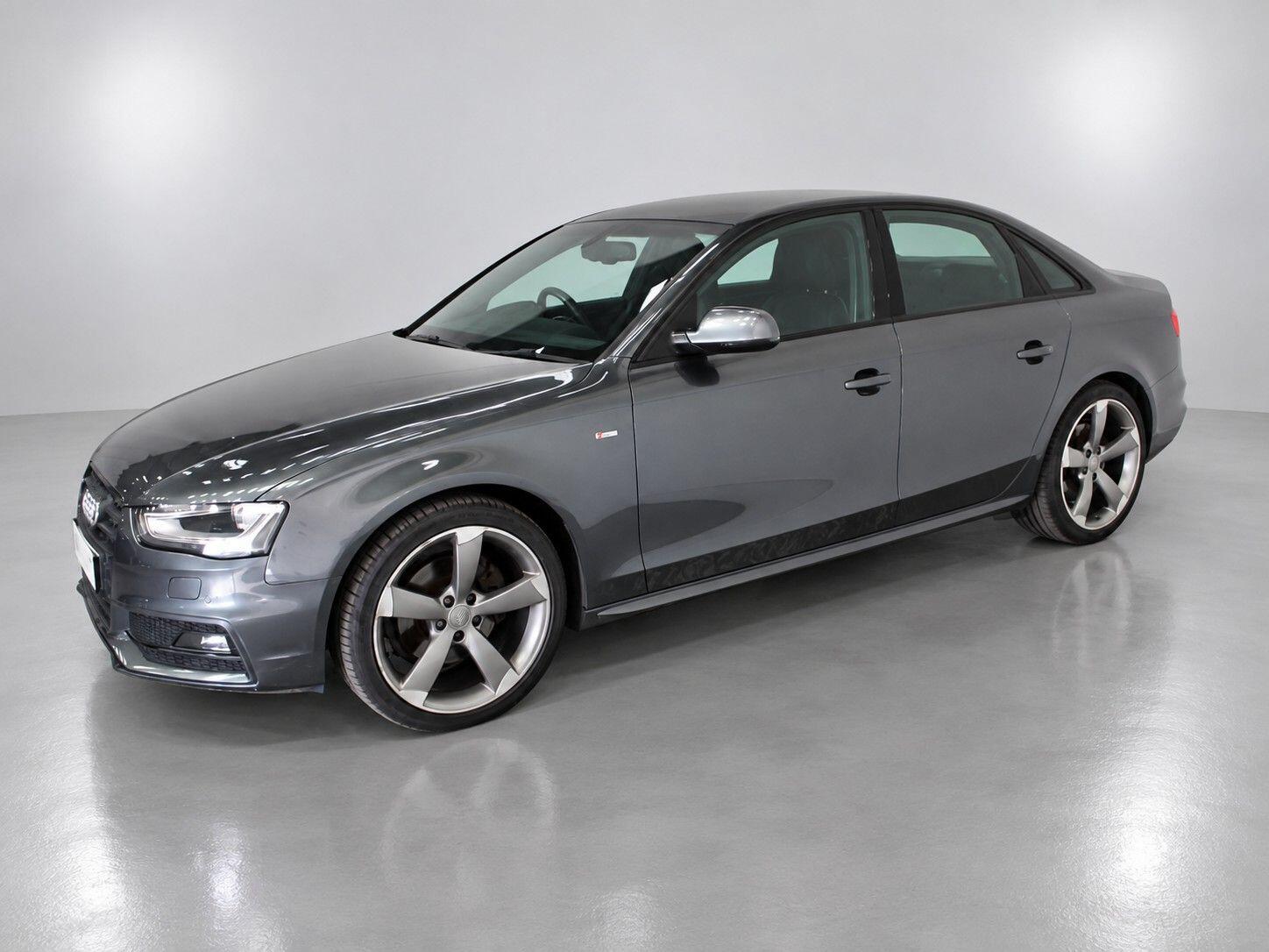 Audi A4 view 5