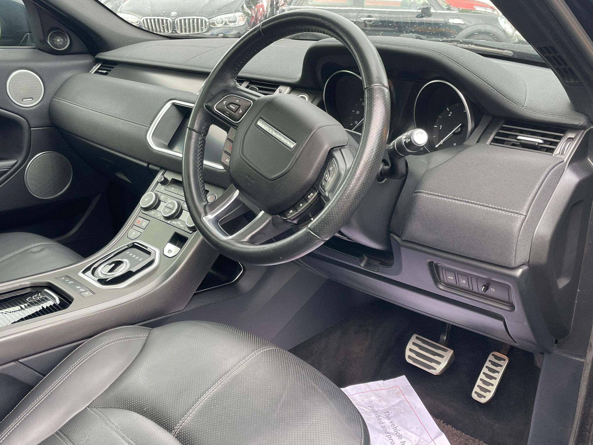 Land Rover Range Rover Evoque view 19