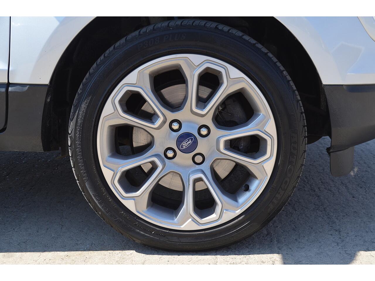 Ford EcoSport view 35