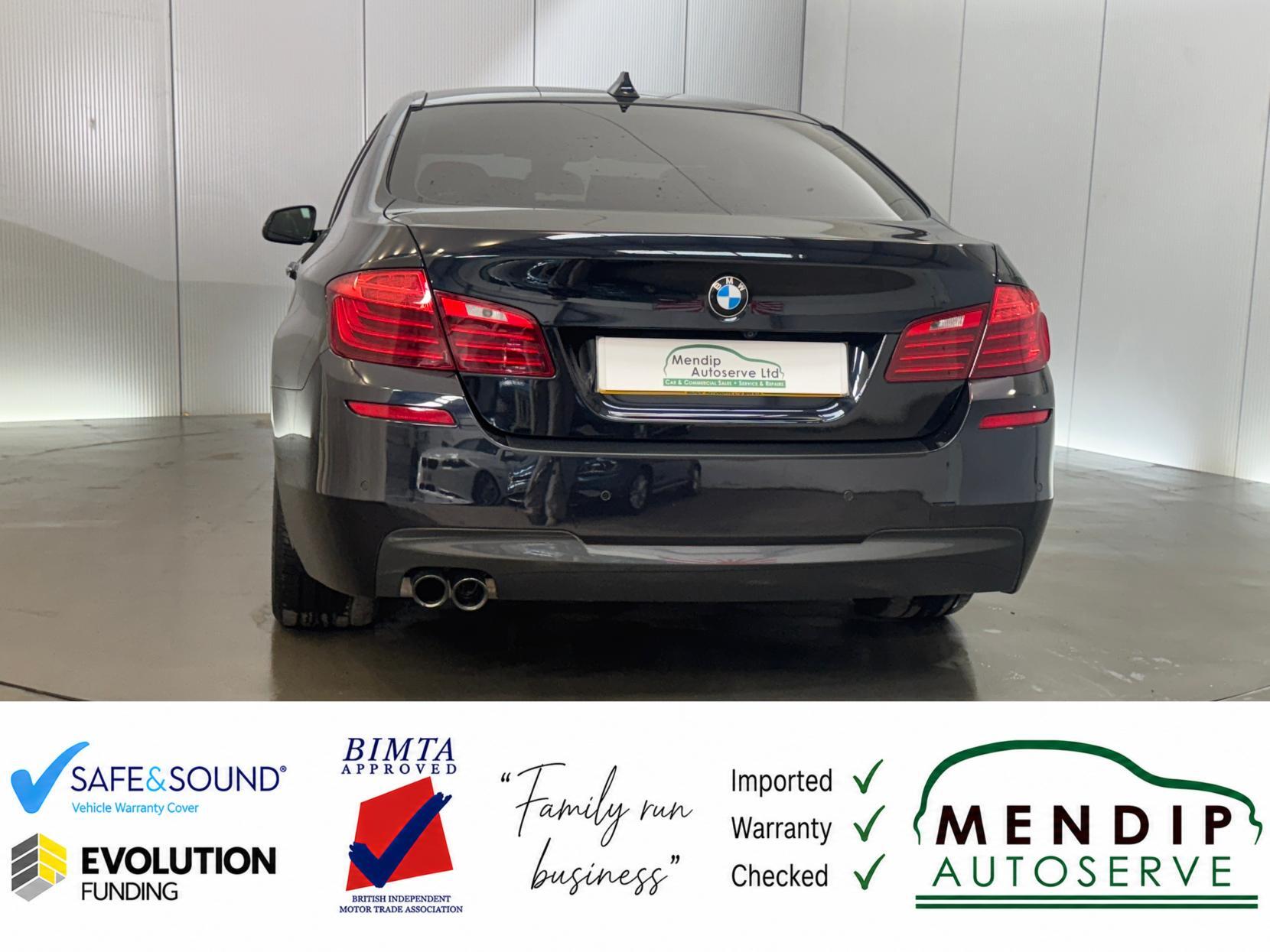 BMW 5 Series view 18