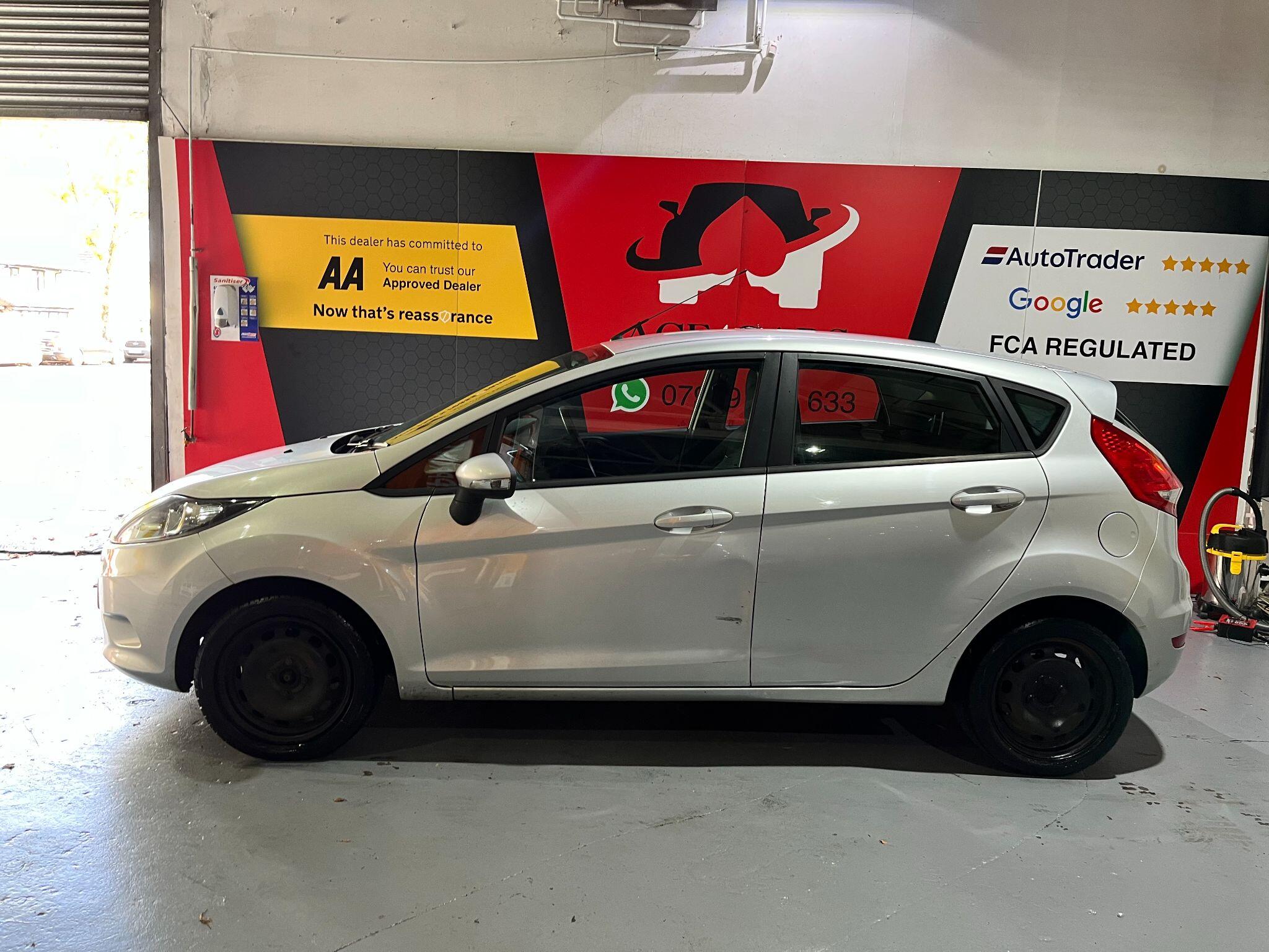 Ford Fiesta view 5