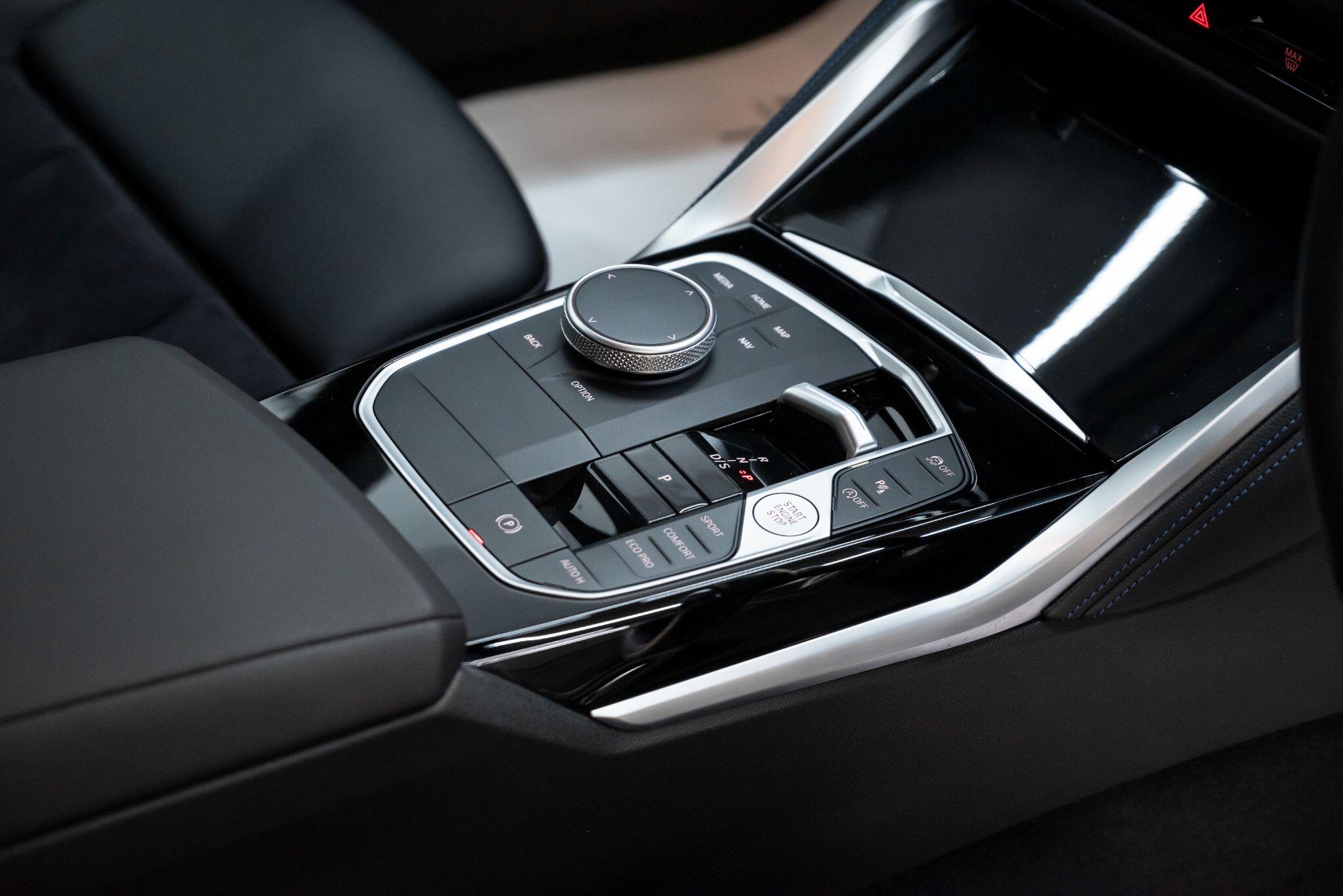 BMW 2 Series view 17