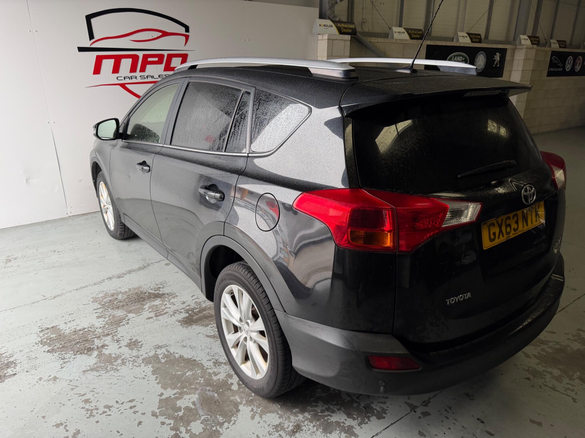 Toyota RAV4 view 40
