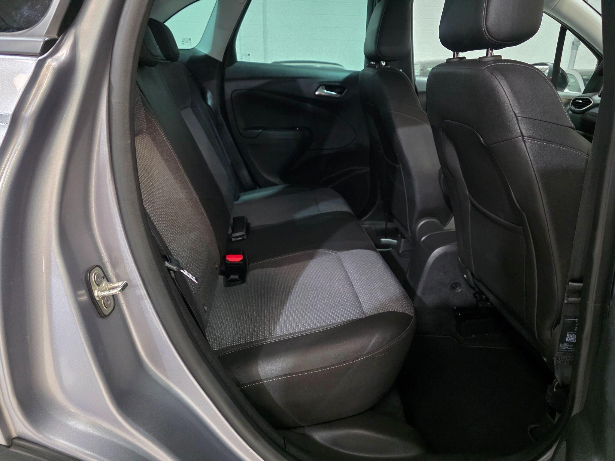 Vauxhall Crossland view 23