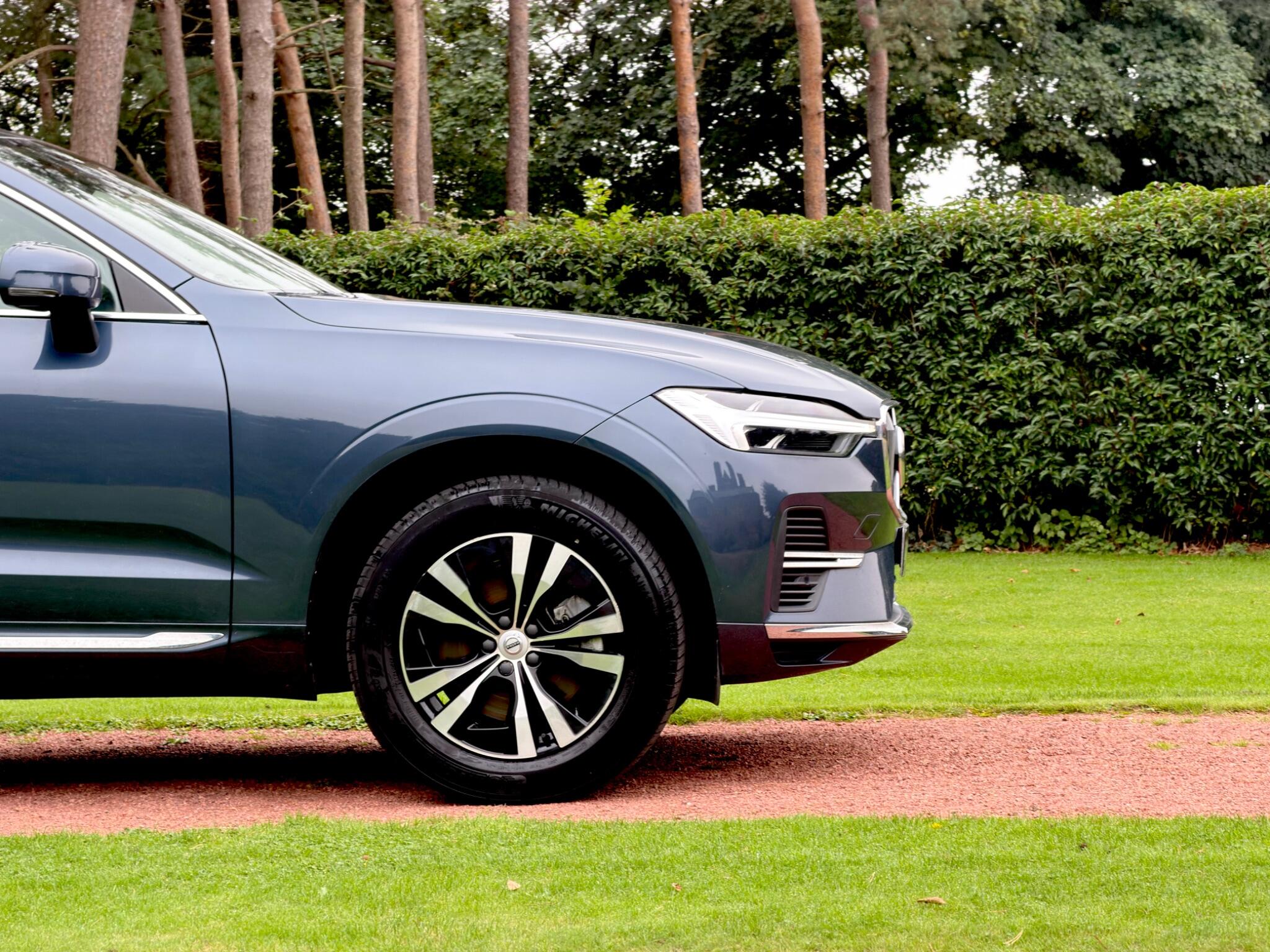 Volvo XC60 view 30