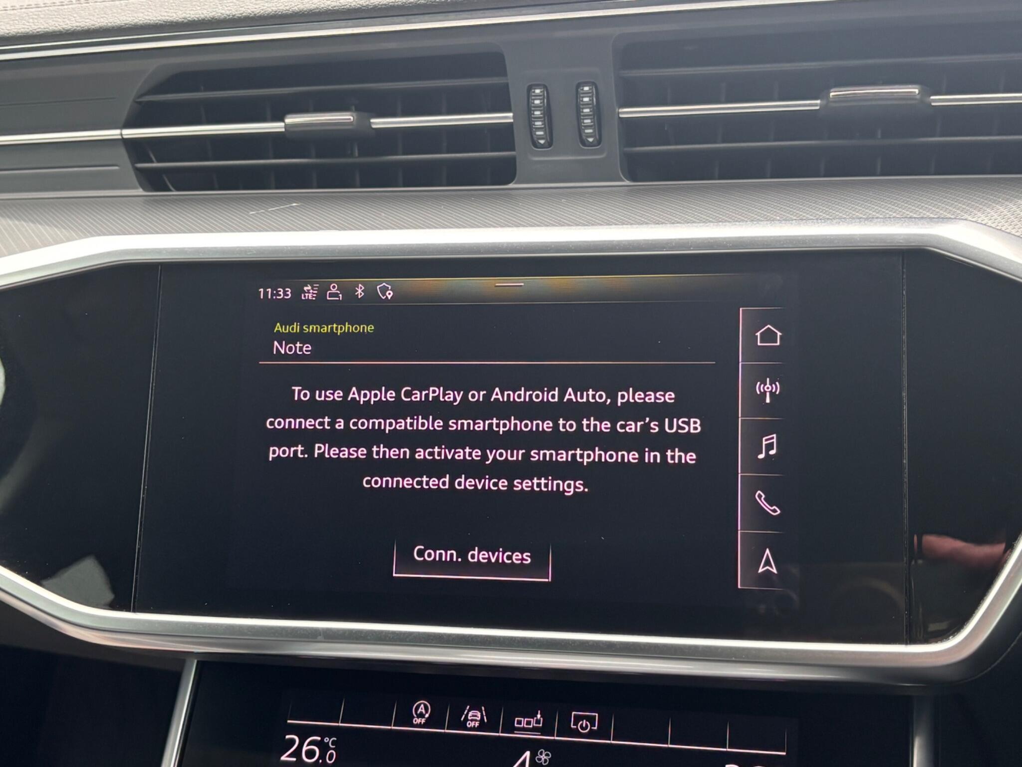 Audi A6 Avant view 32