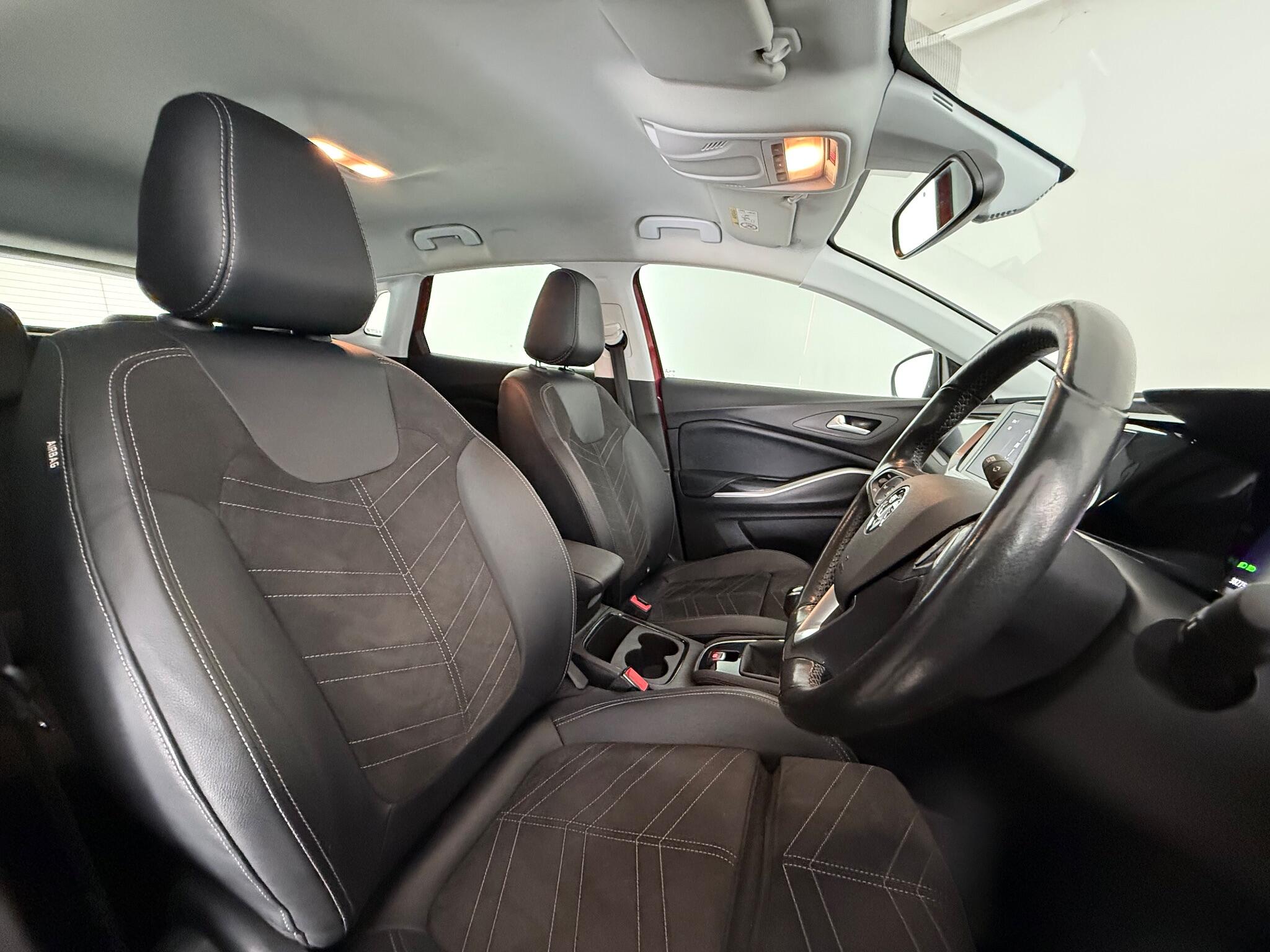 Vauxhall Grandland view 14