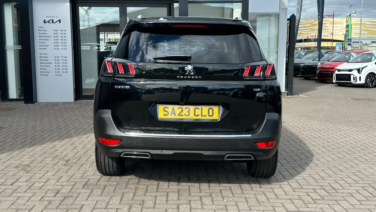 Peugeot 5008 view 24