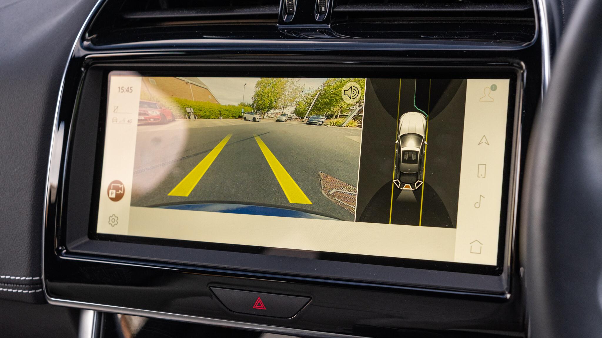 Jaguar Xe view 12