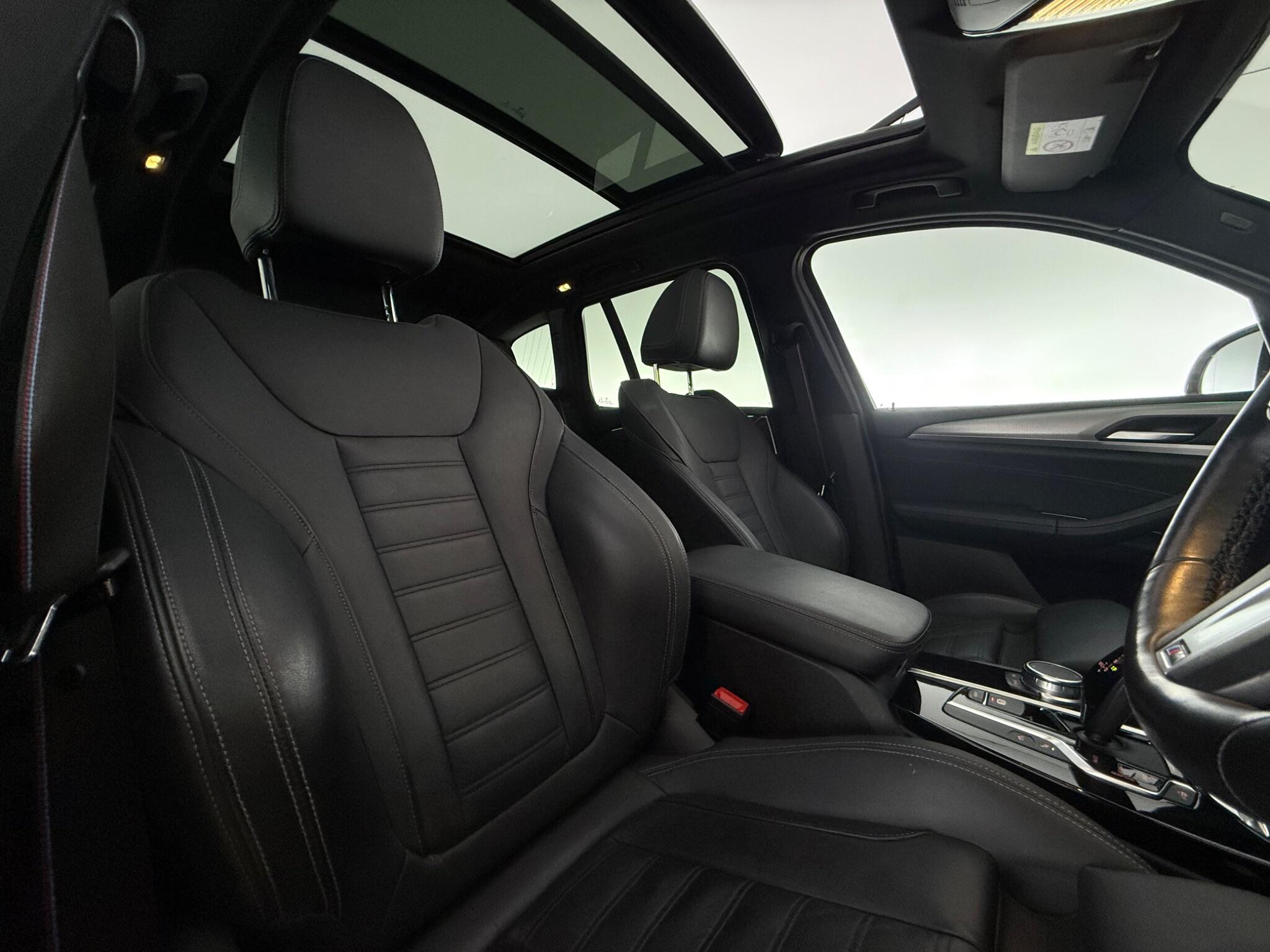 BMW X3 view 31