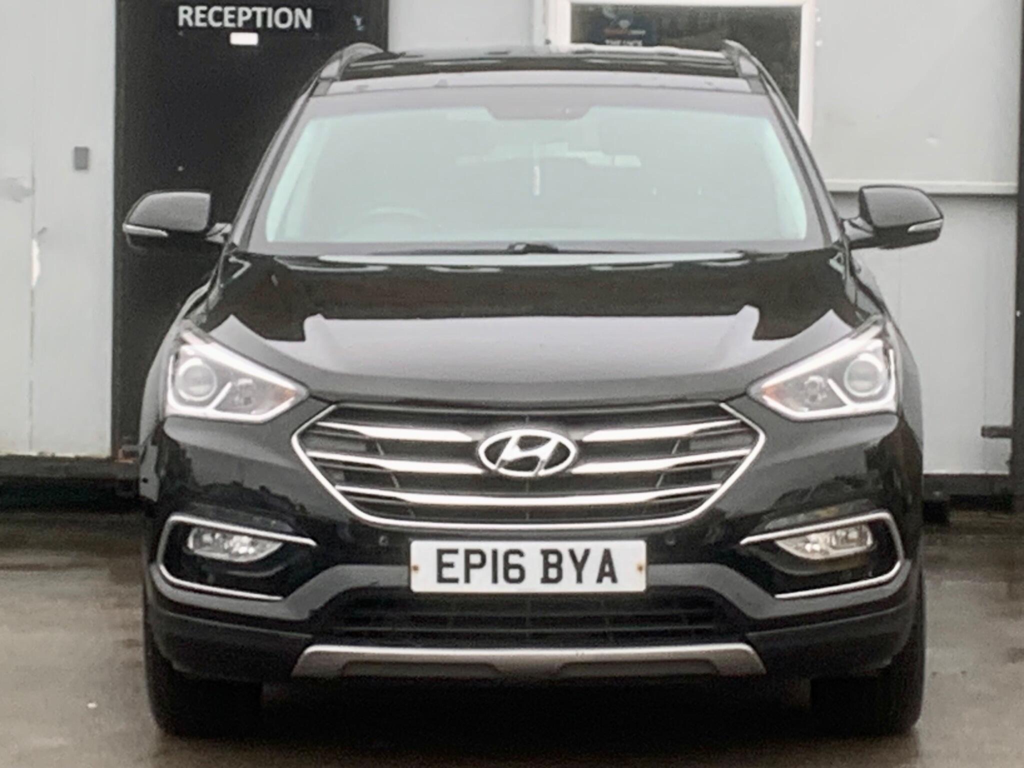 Hyundai Santa Fe view 4