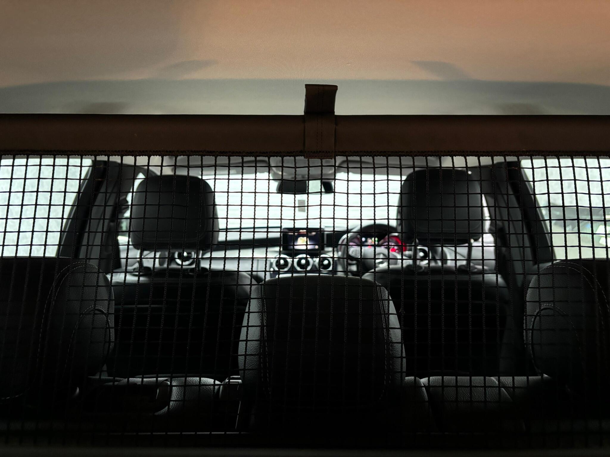 Mercedes-Benz C Class view 22
