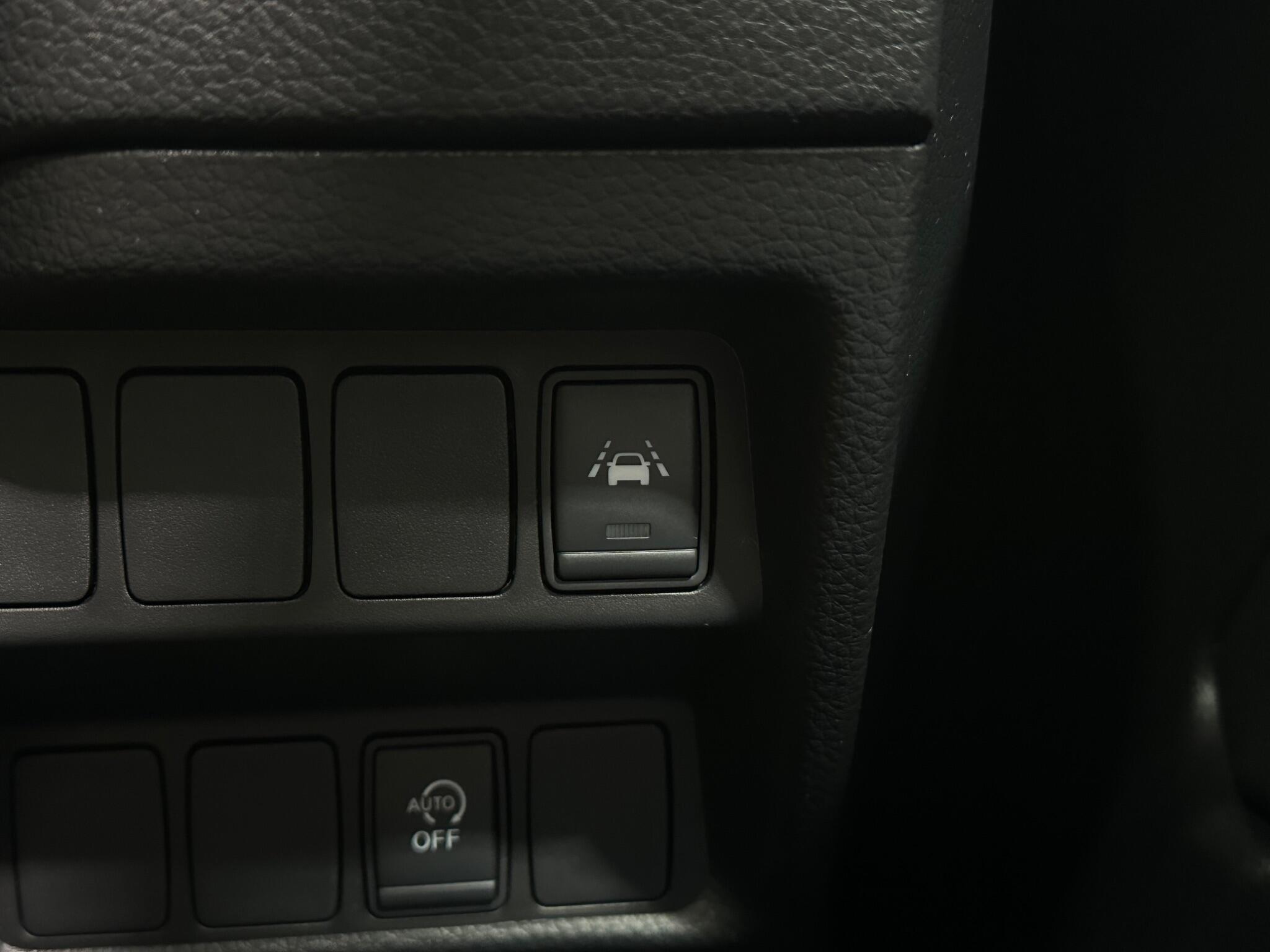 Nissan Qashqai view 18