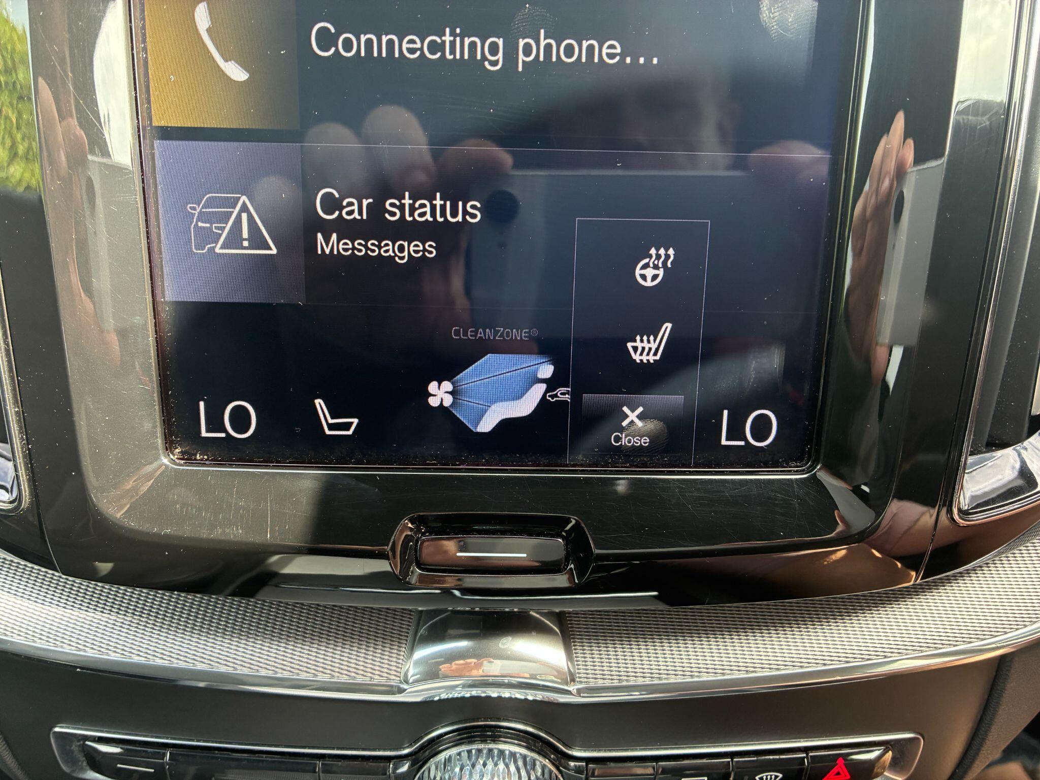 Volvo XC60 view 19