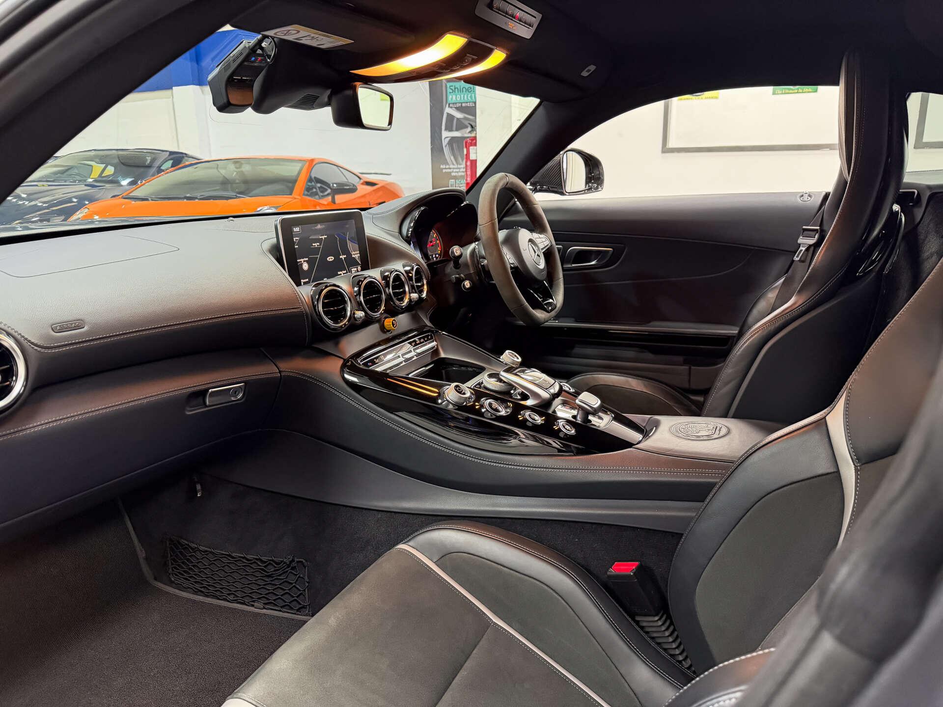 Mercedes-Benz Amg GT view 6