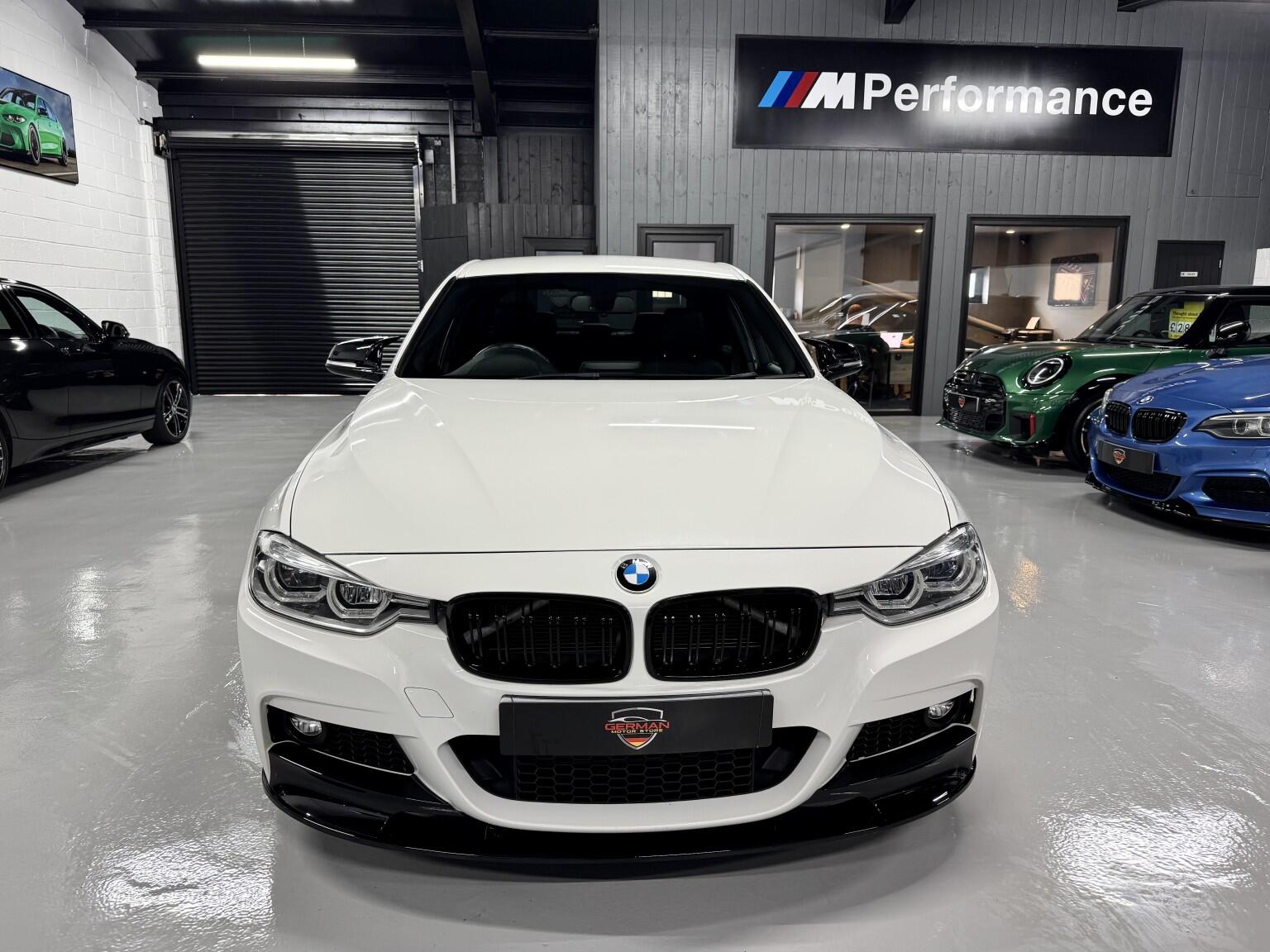 BMW 3 Series view 18