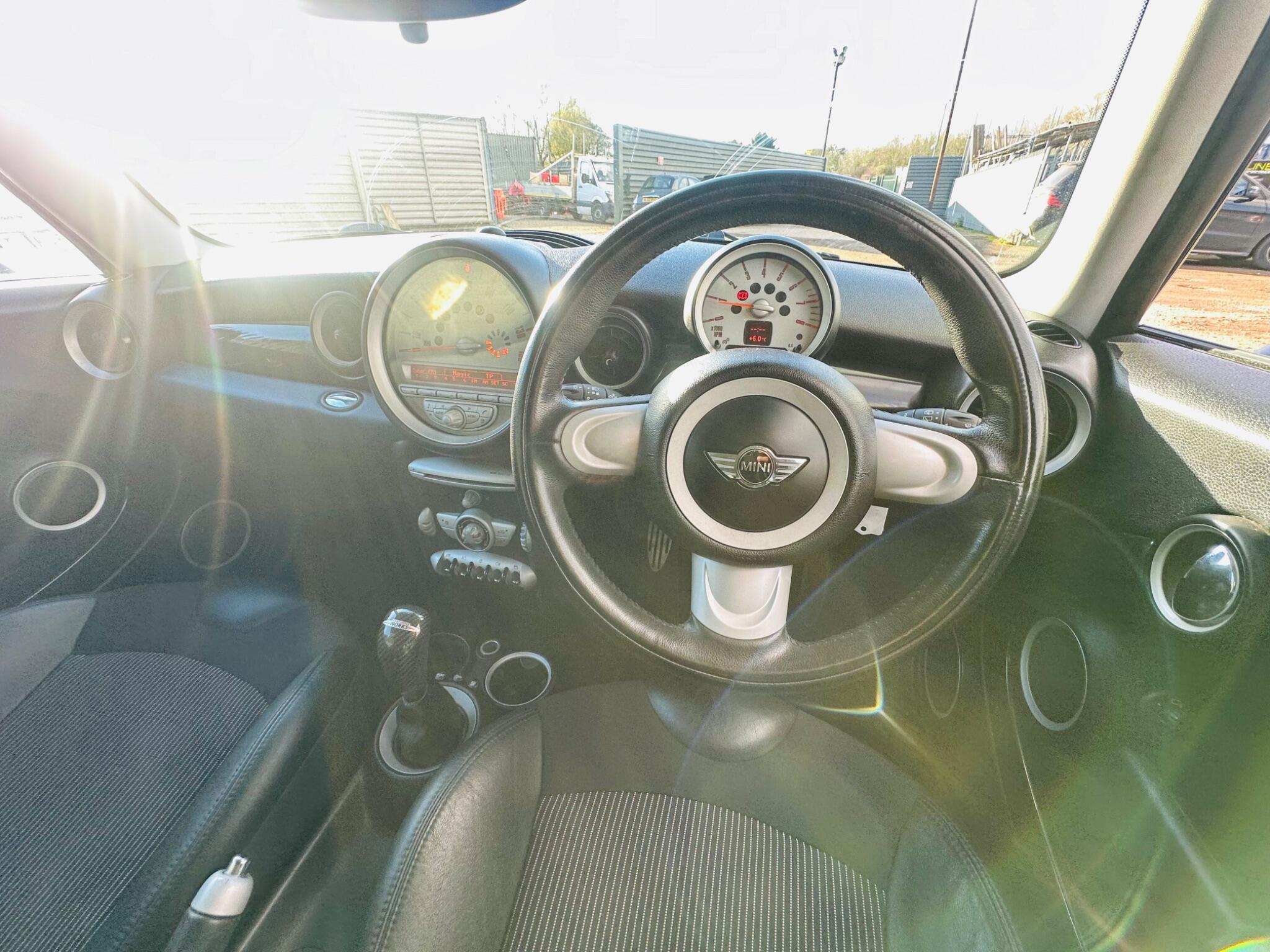 Mini Clubman view 29