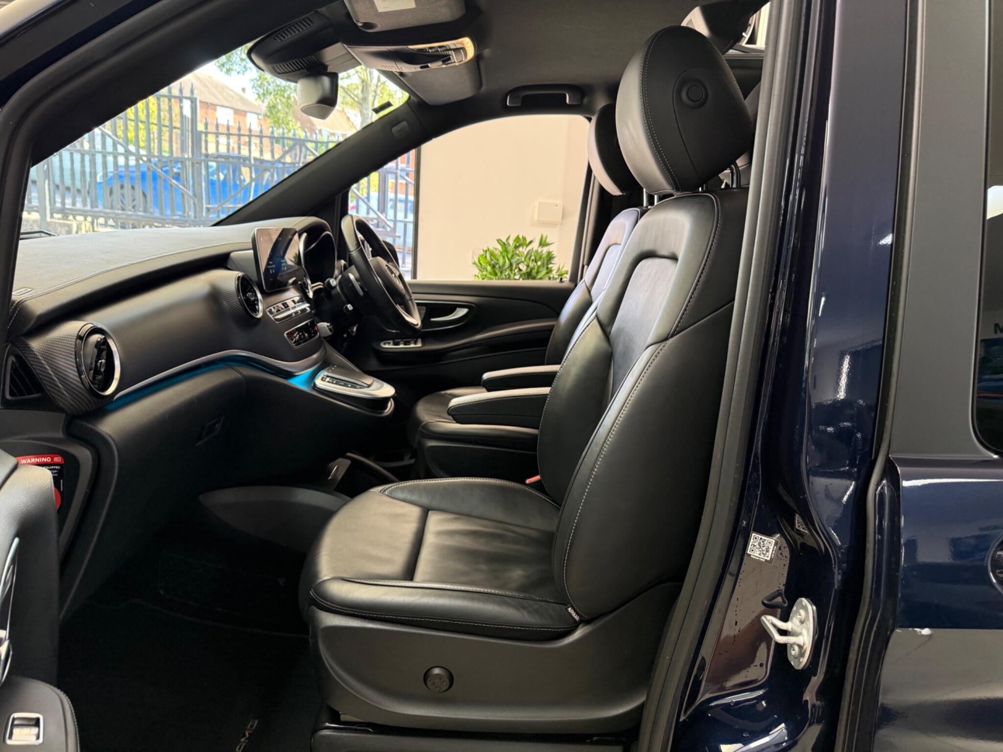 Mercedes-Benz V-Class view 51