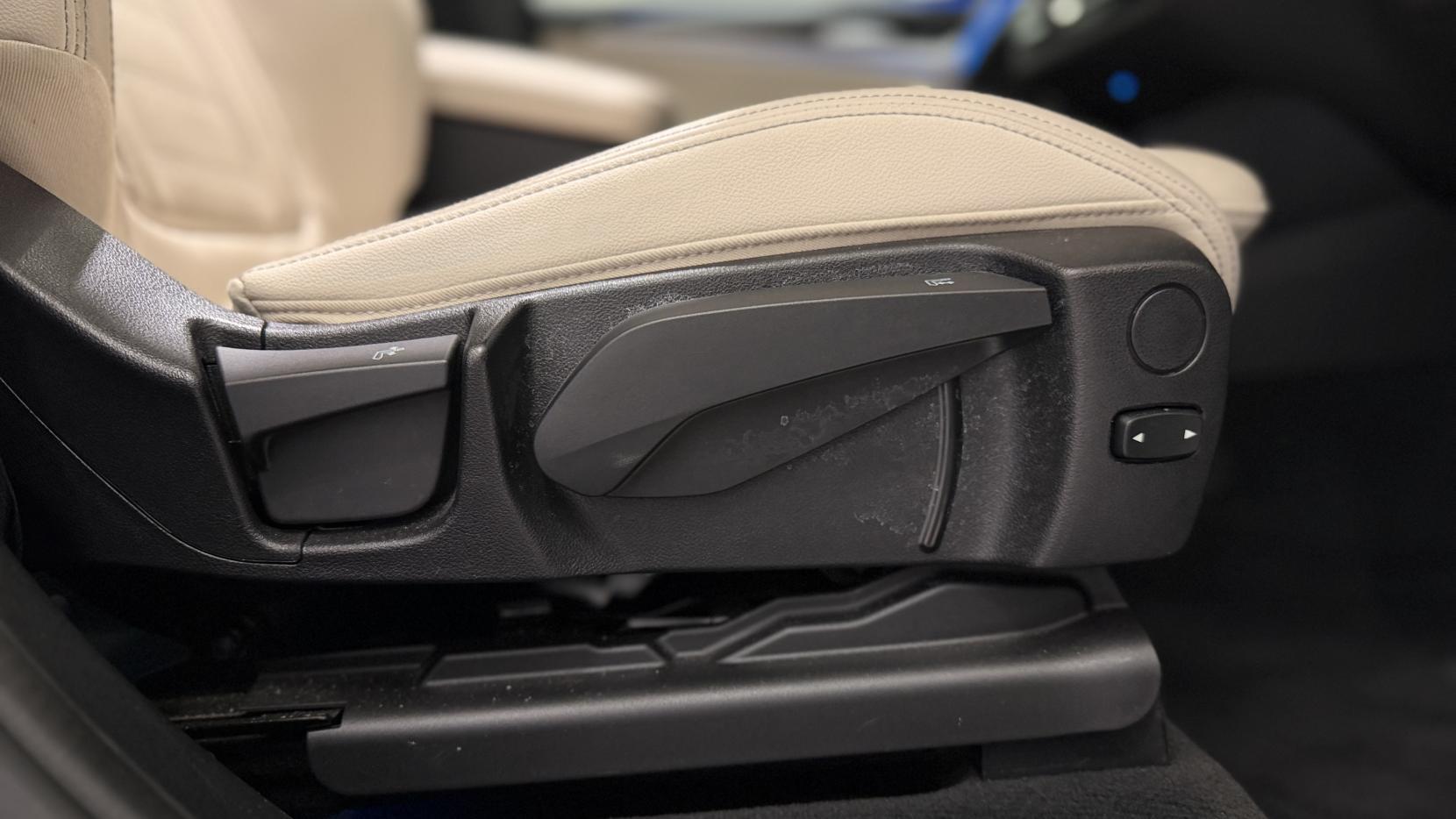 BMW X3 view 33