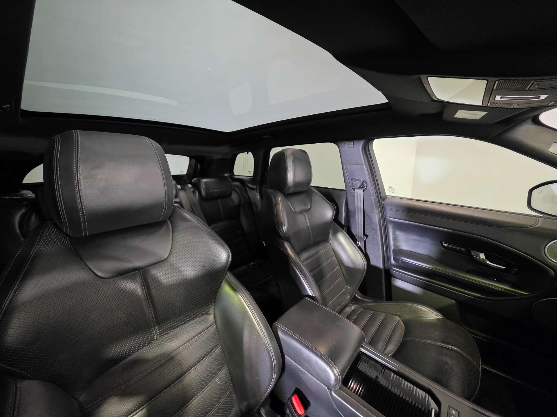Land Rover Range Rover Evoque view 13