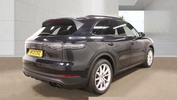 Porsche Cayenne view 2