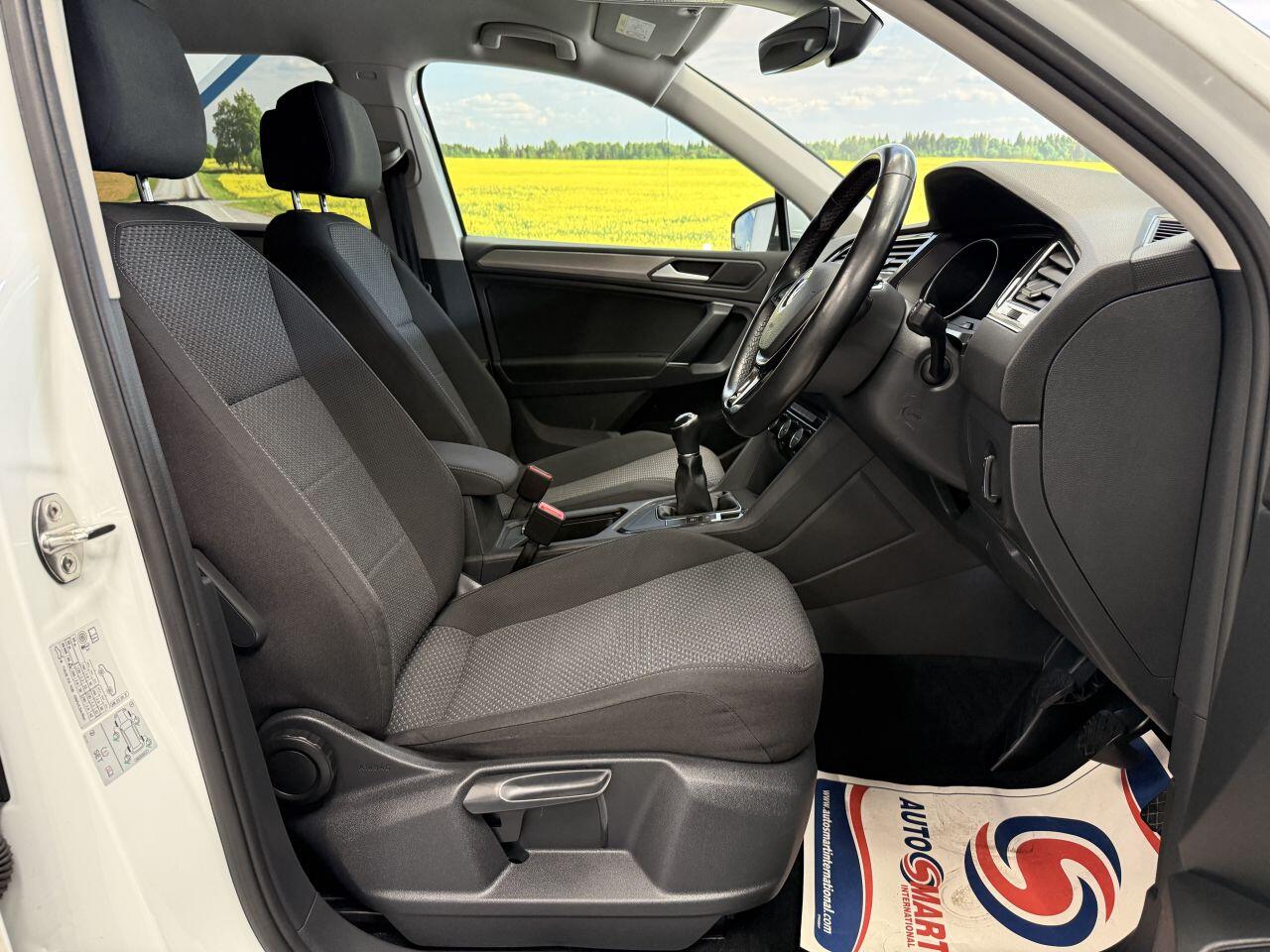 Volkswagen Tiguan Allspace view 9