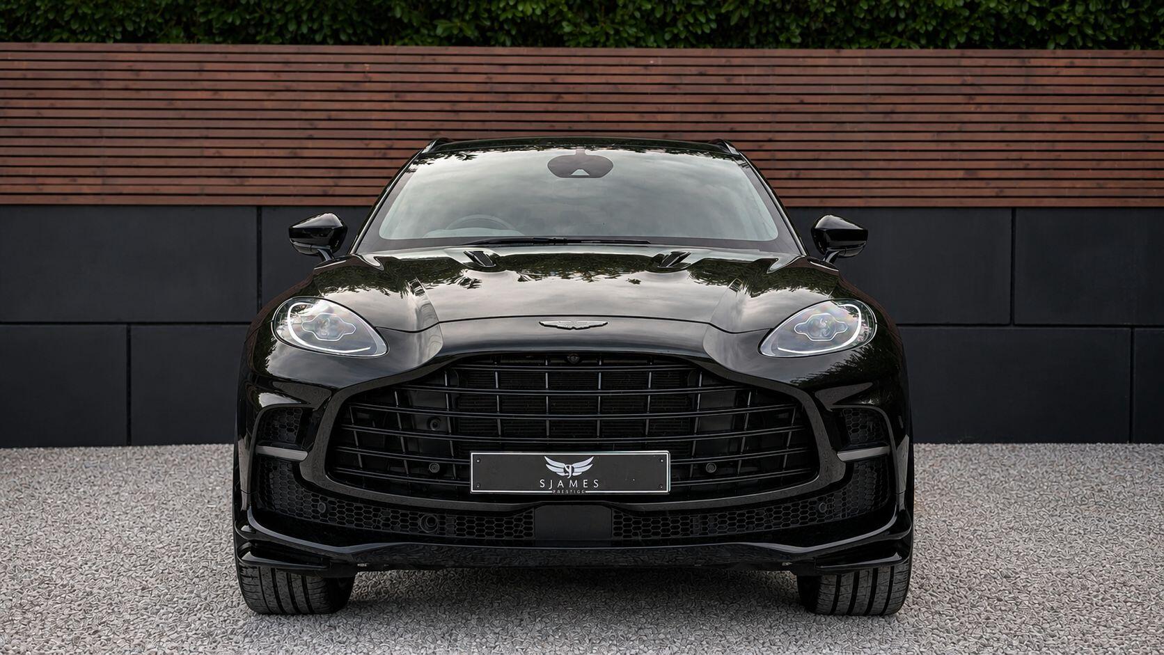 Aston Martin DBX view 3