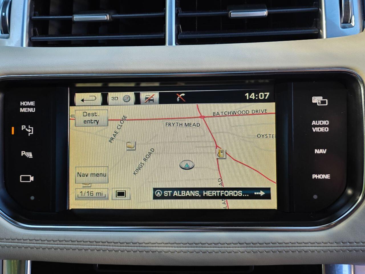 Land Rover Range Rover Sport view 39