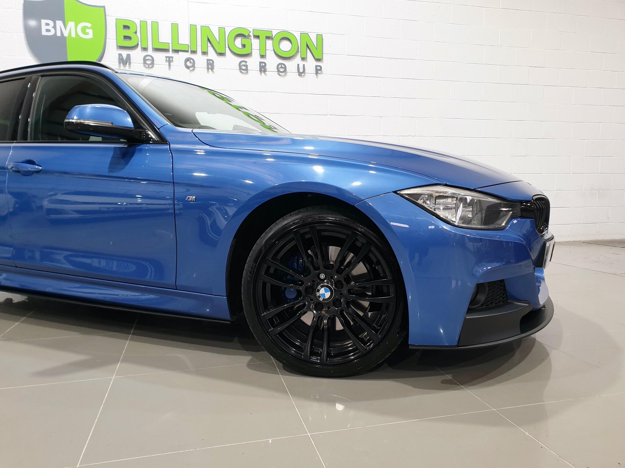 BMW 3 Series view 11