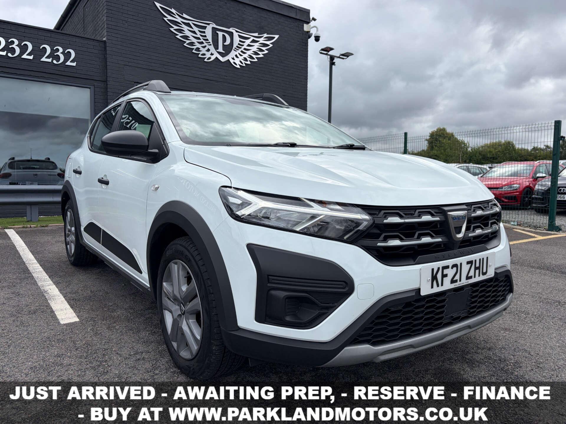 Dacia Sandero Stepway main image