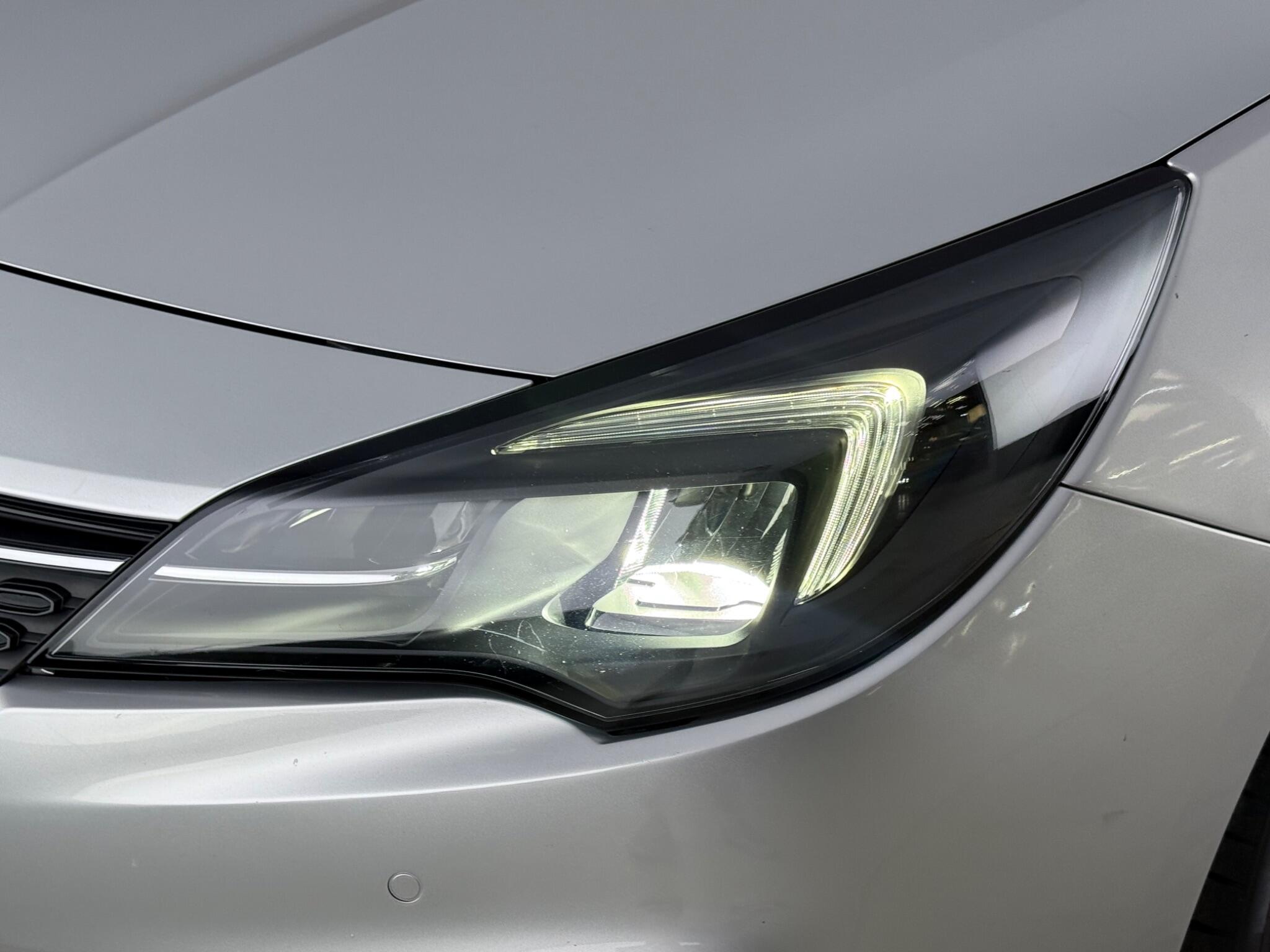 Vauxhall Astra view 11