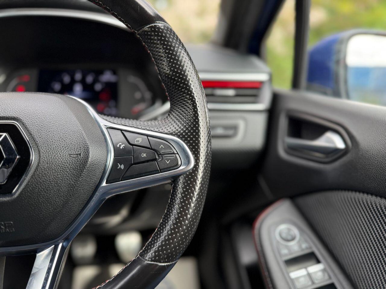 Renault Clio view 26