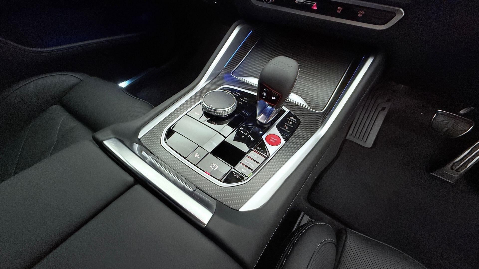 BMW XM view 10
