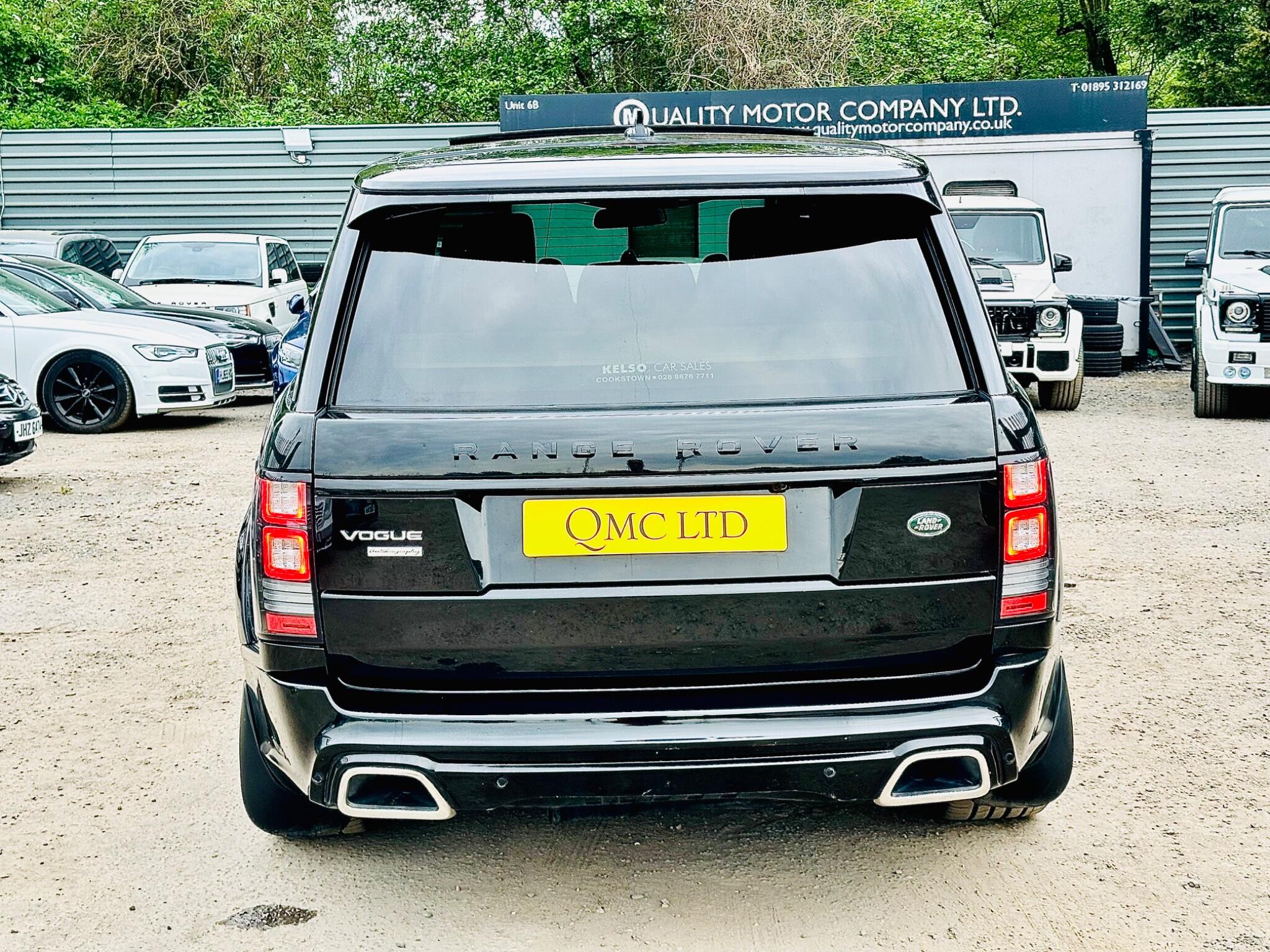 Land Rover Range Rover view 18