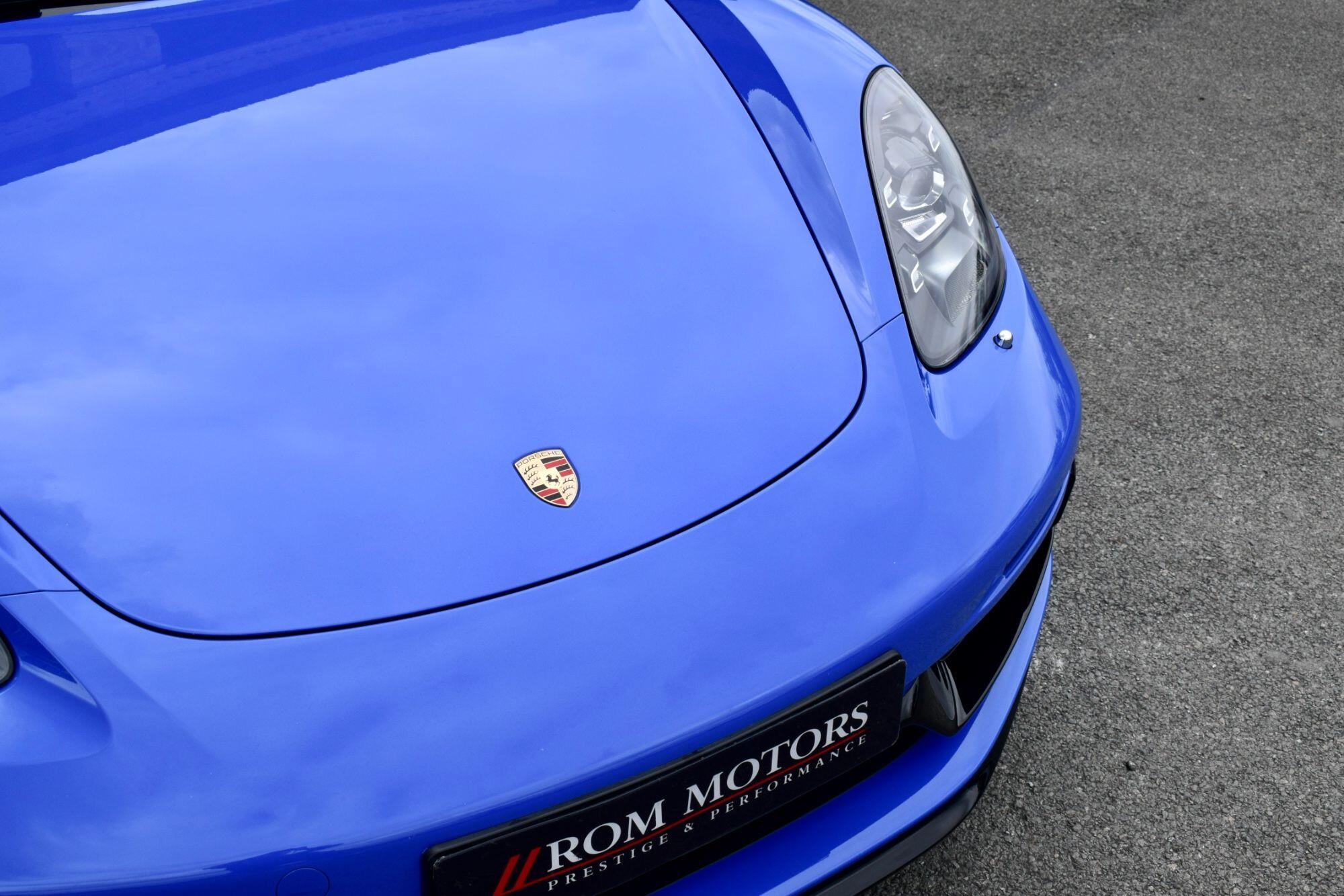 Porsche Cayman view 42