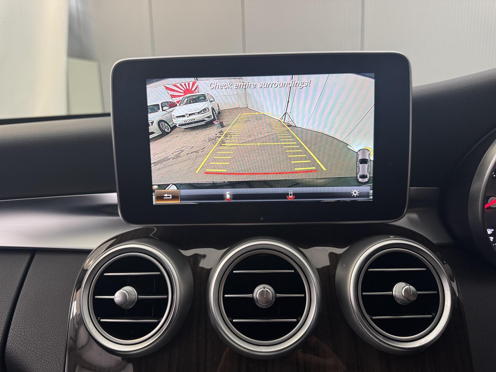 Mercedes-Benz C Class view 57