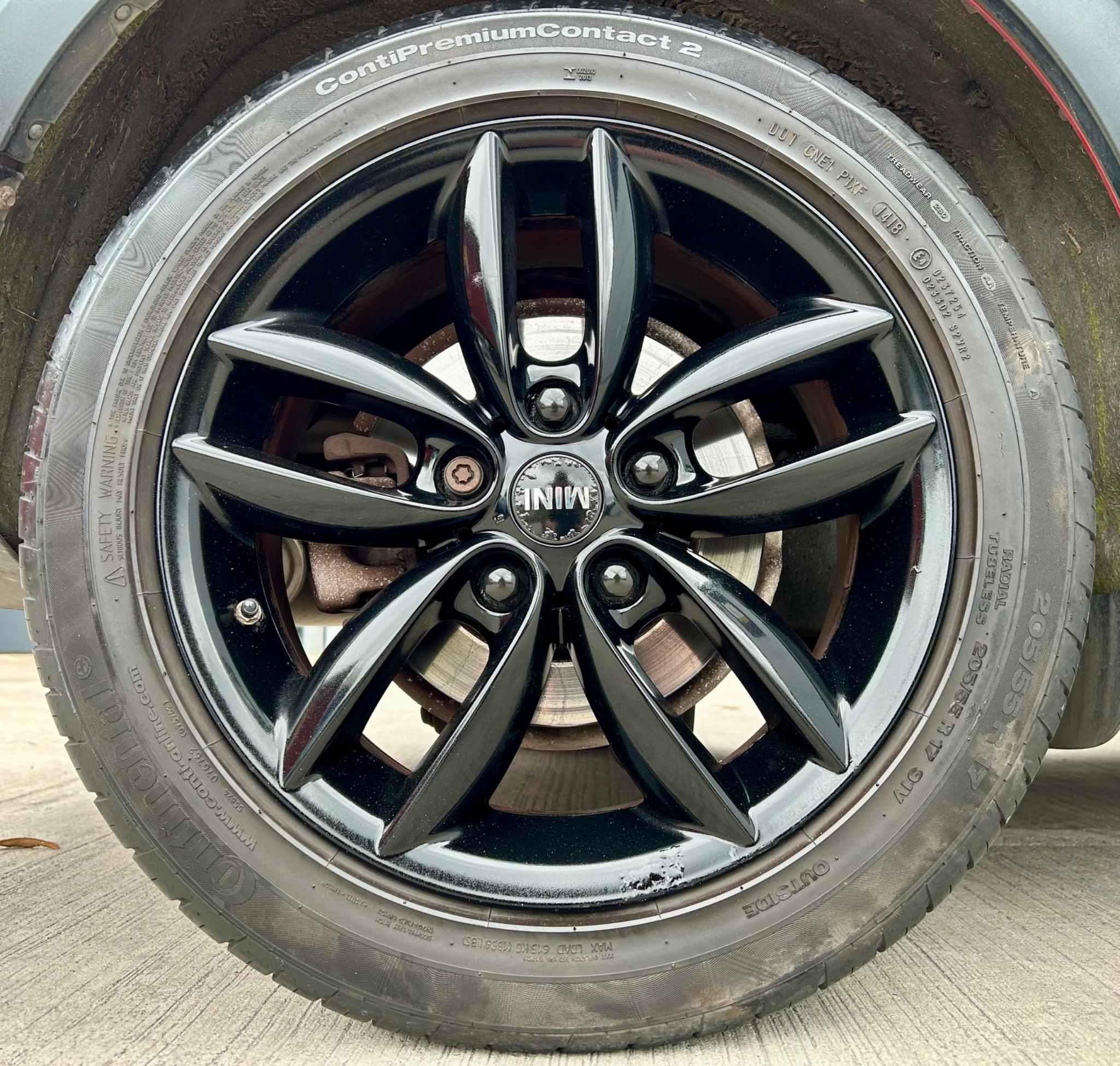 MINI Countryman view 25